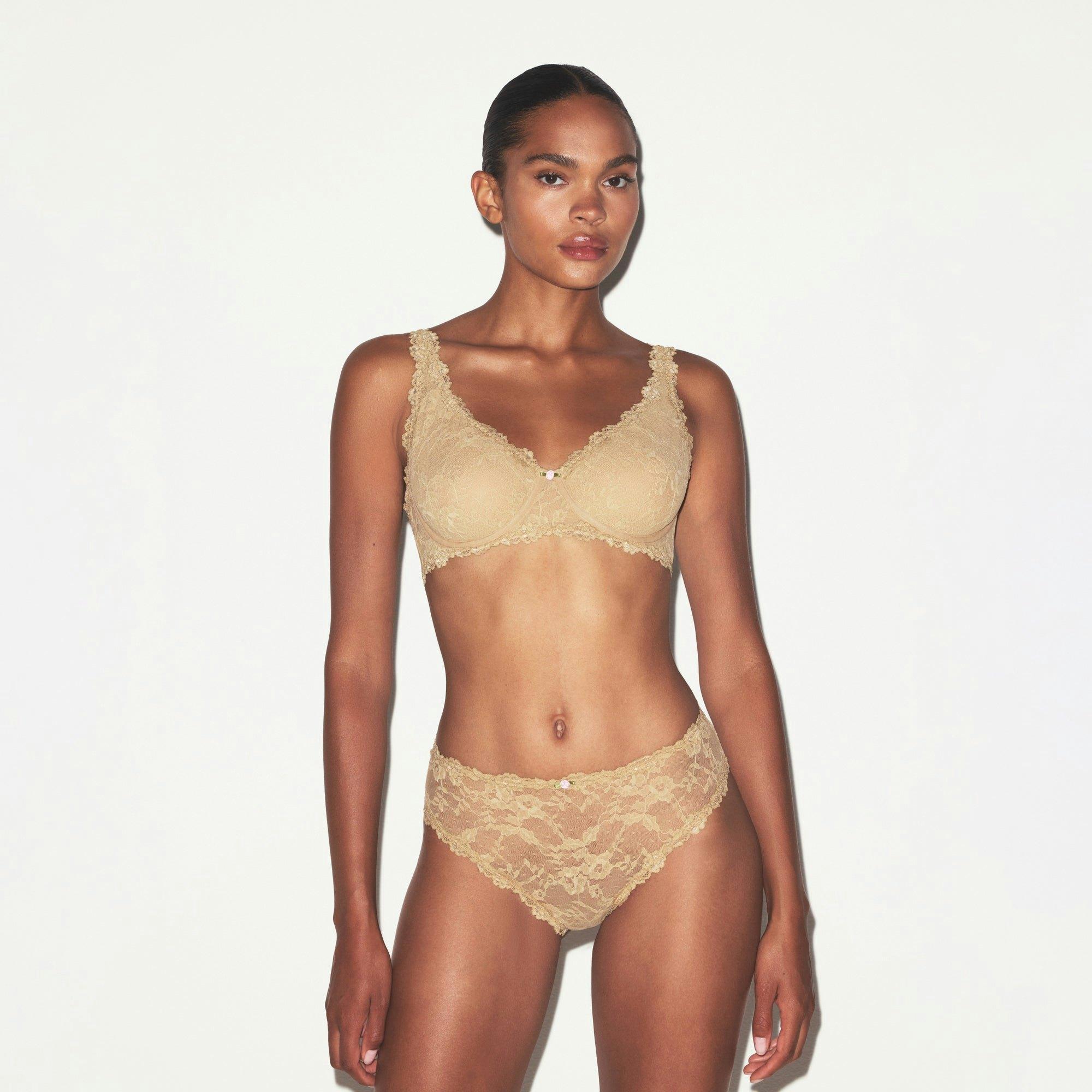 STRETCH LACE UNLINED FULL COVERAGE BRA | DELTA Product Image