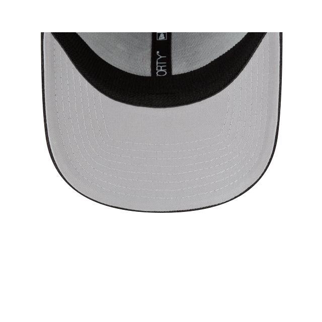 New York Knicks Deceptor 9TWENTY Adjustable Hat Male Product Image