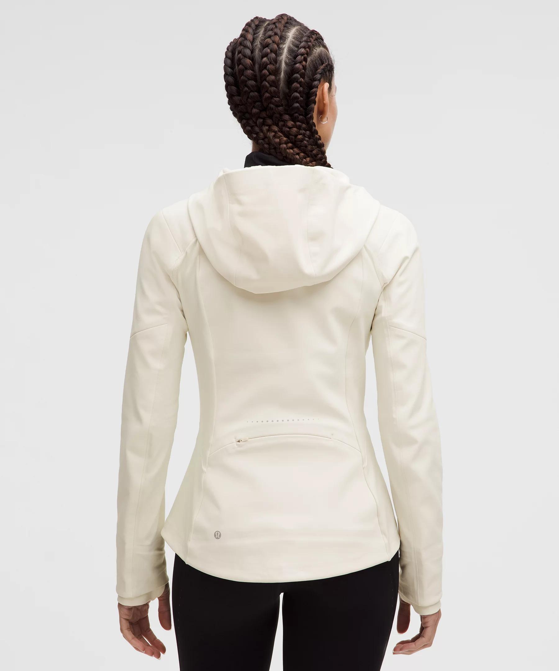 Women's Cross Chill Performance Jacket Product Image