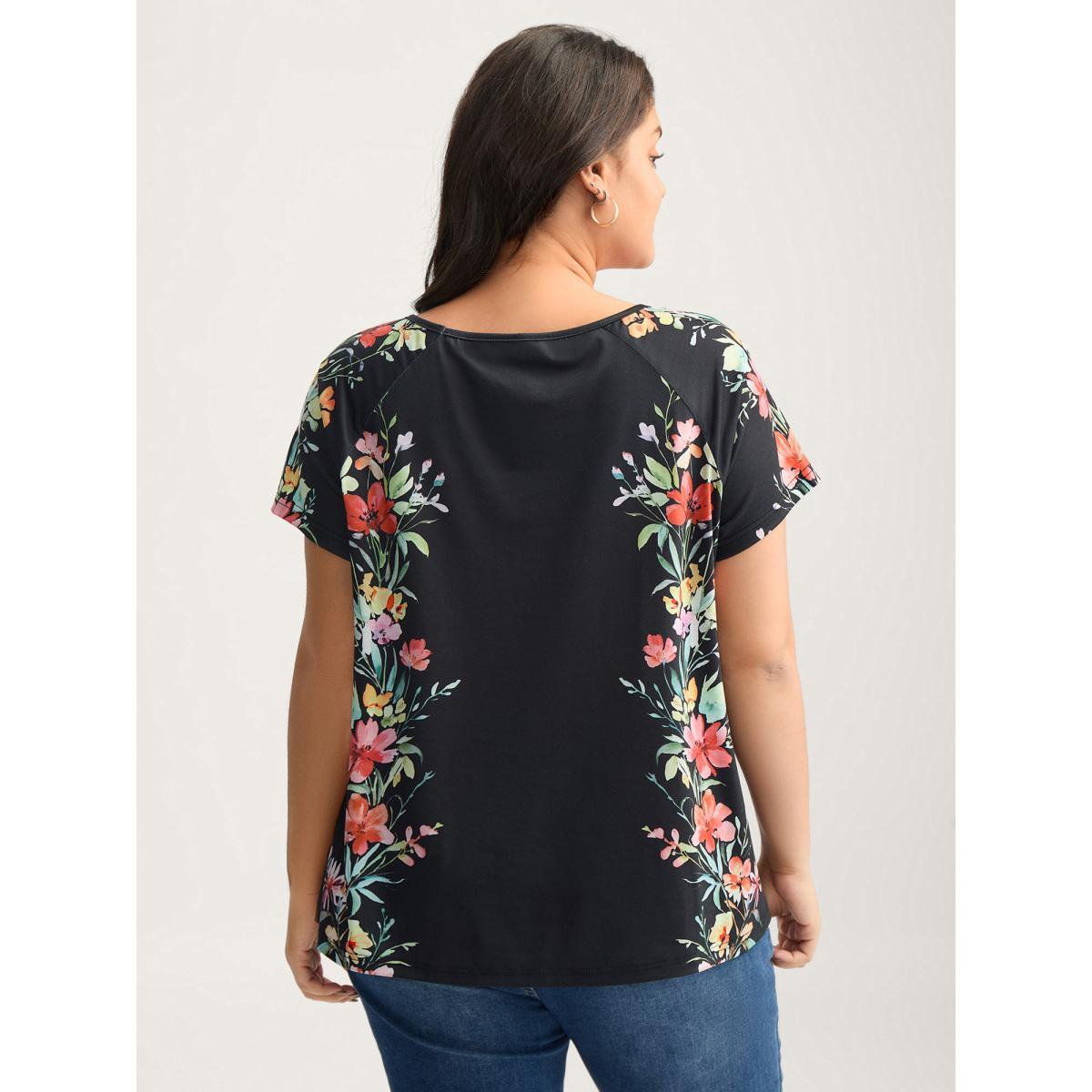 Plus Size Floral Print Solid Round Neck T-Shirt Black Women Leisure Contrast Round Neck Casual T-shirts BloomChic 10/M Product Image