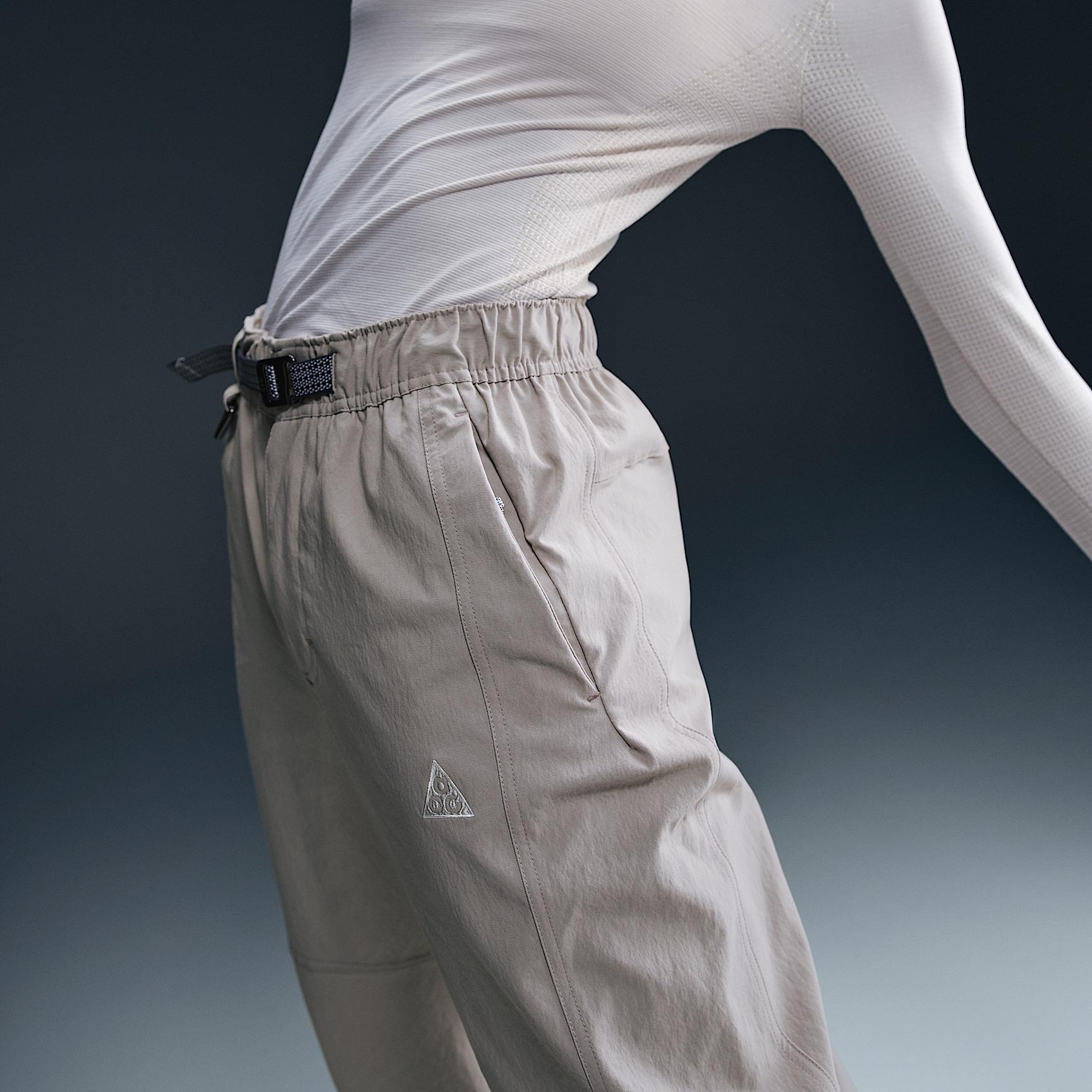 Women's Nike ACG UV Protection Repel Hiking Pants Product Image
