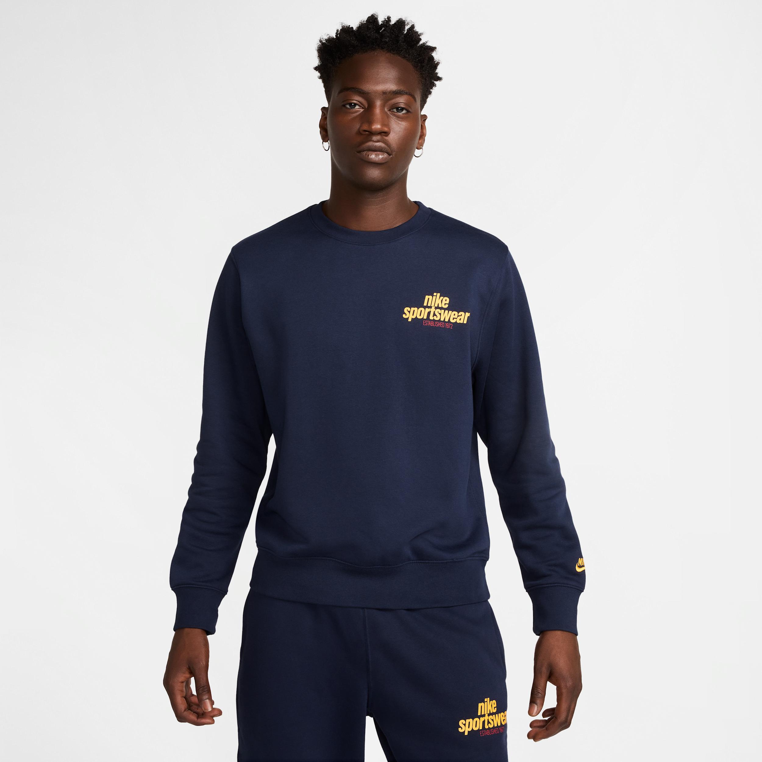 Nike Club Men's Fleece Crew Product Image