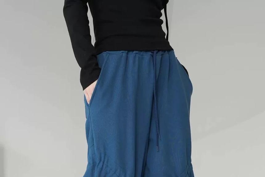 Drawstring Waist Plain Tie-Up Wide Leg Sweatpants Product Image