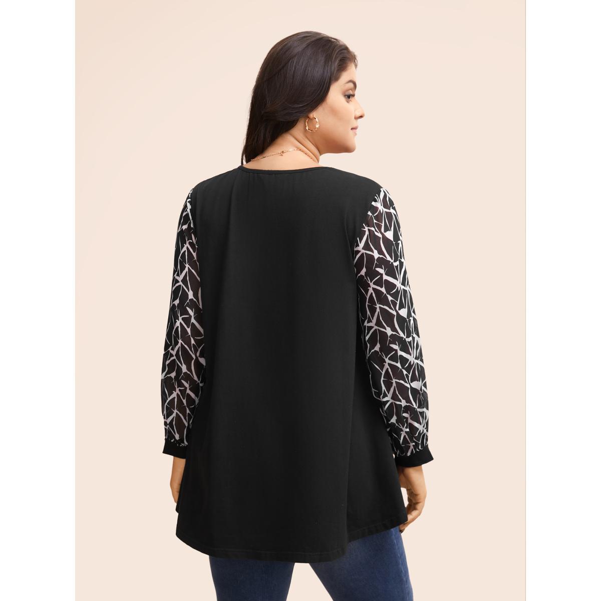 Plus Size Geometric Patchwork Mesh Pocket T-shirt Black Women Elegant See through Art&design V-neck Everyday T-shirts BloomChic 18-20/2X Product Image