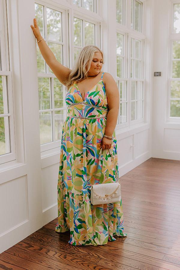 Coastal Comforts Maxi Curves Product Image