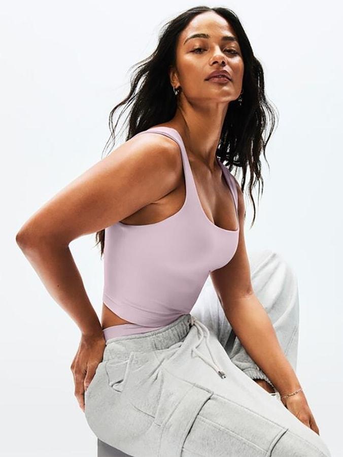 Transcend Square Neck Crop Sports Bra D-DD Product Image