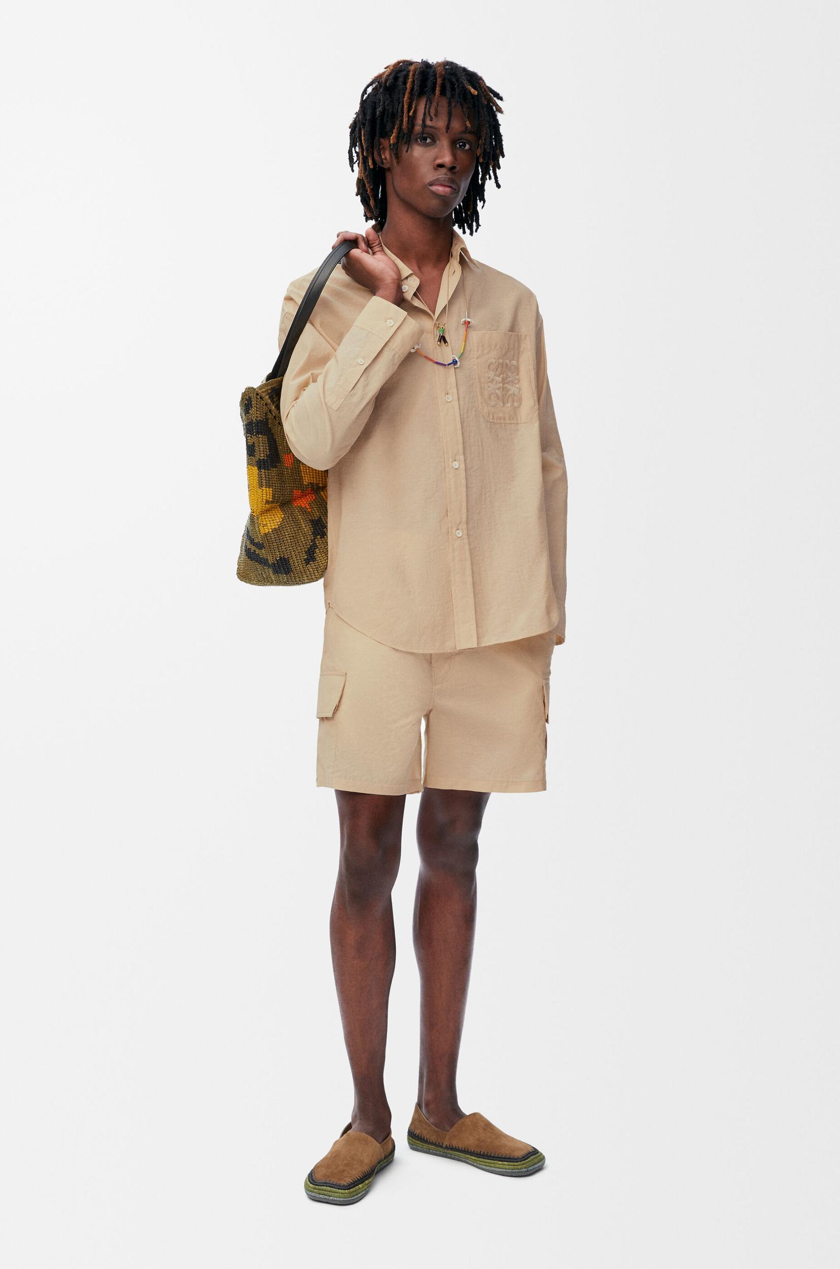 Cargo shorts in cotton blend Product Image