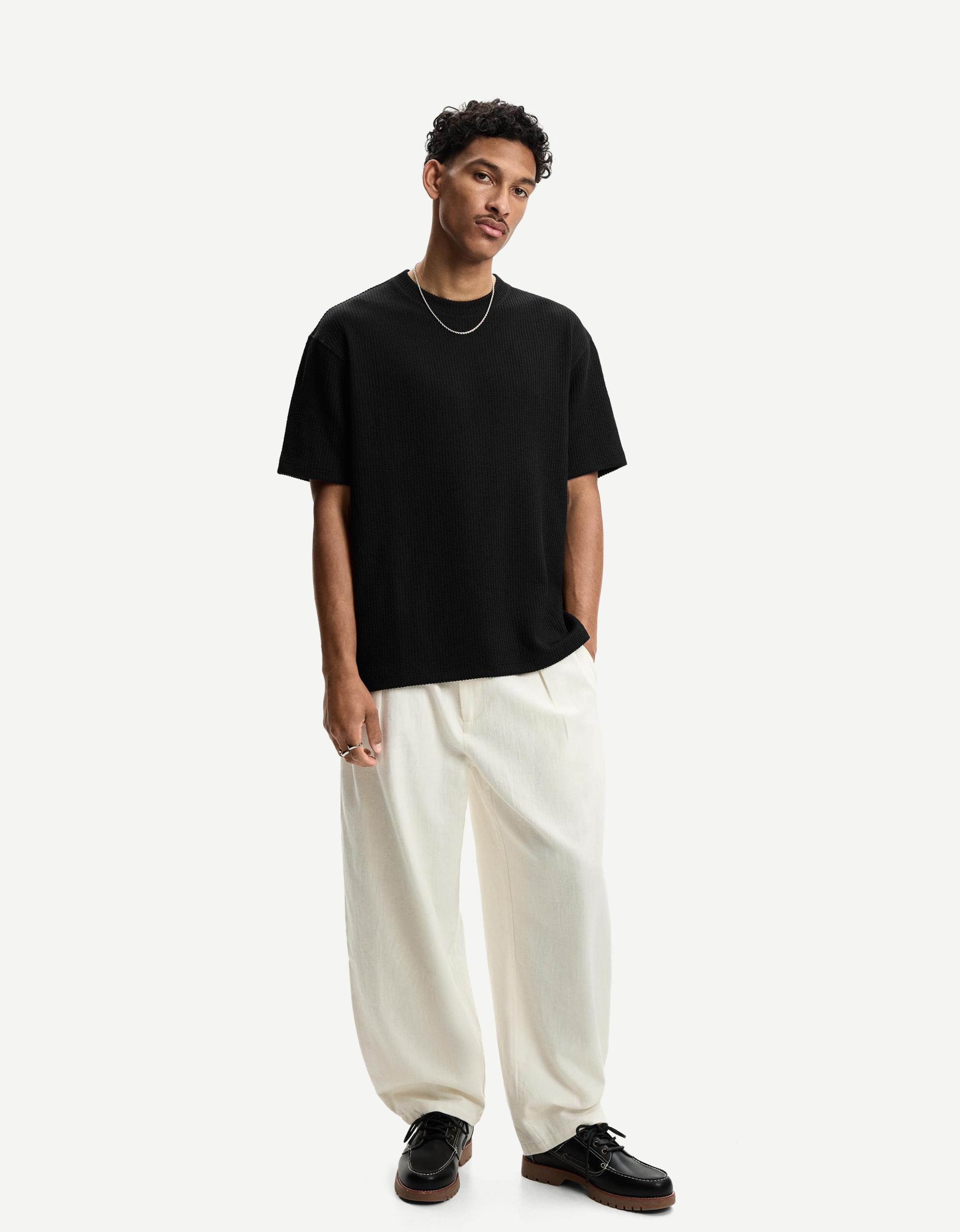 Short sleeve seersucker T-shirt Product Image