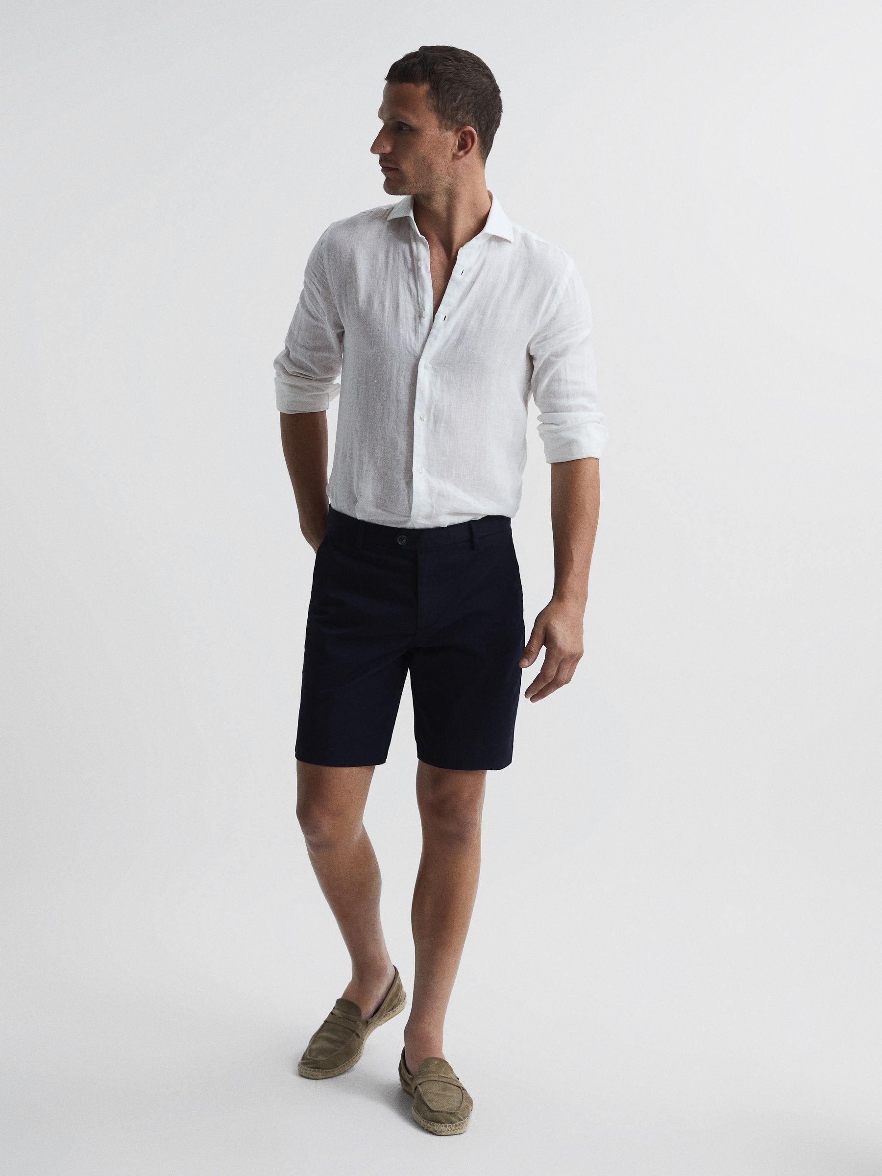 Modern Fit Chino Shorts in Navy Product Image