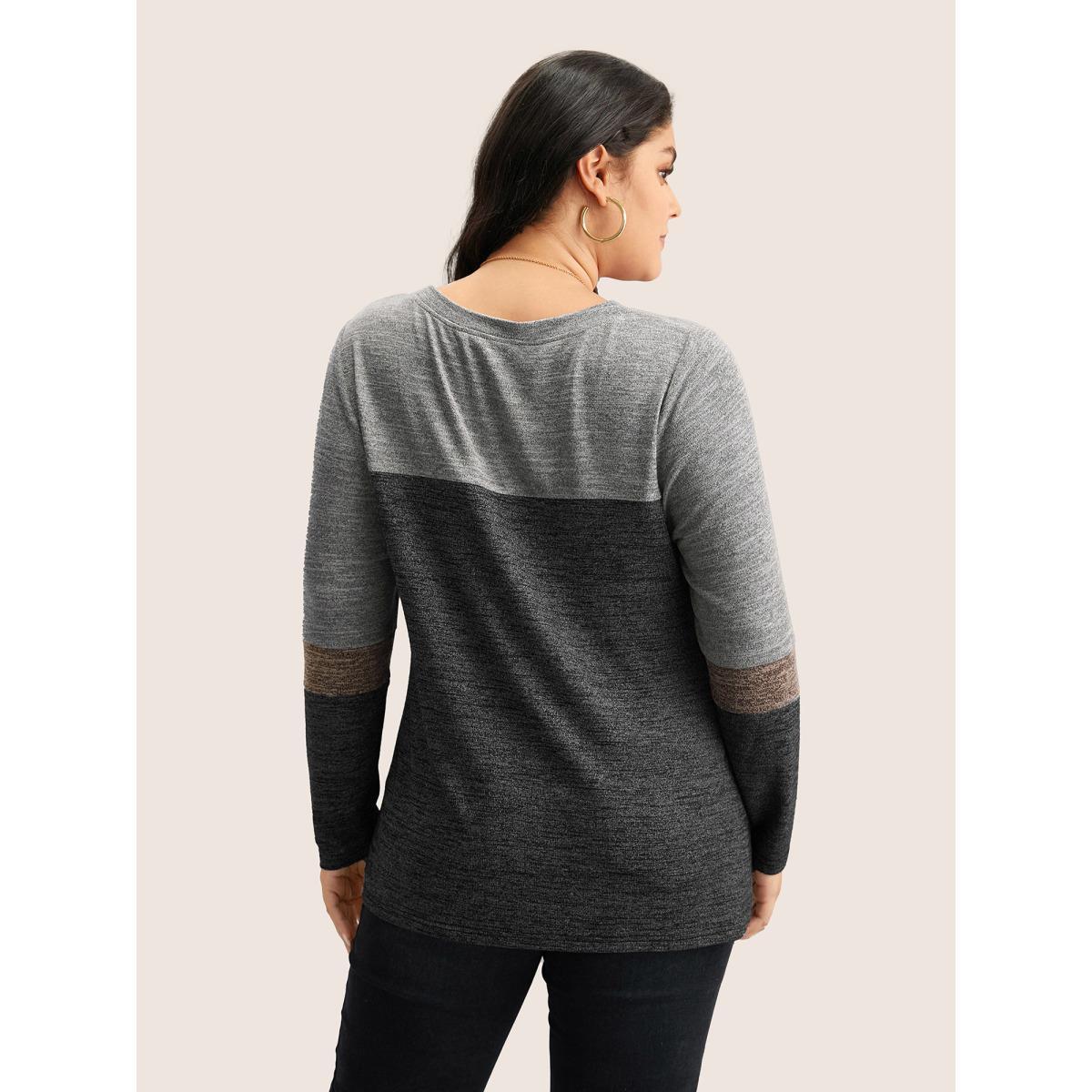 Plus Size Heather Colorblock Contrast Crew Neck T-shirt Gray Women Casual Texture Plain Round Neck Everyday T-shirts BloomChic 22-24/3X Product Image