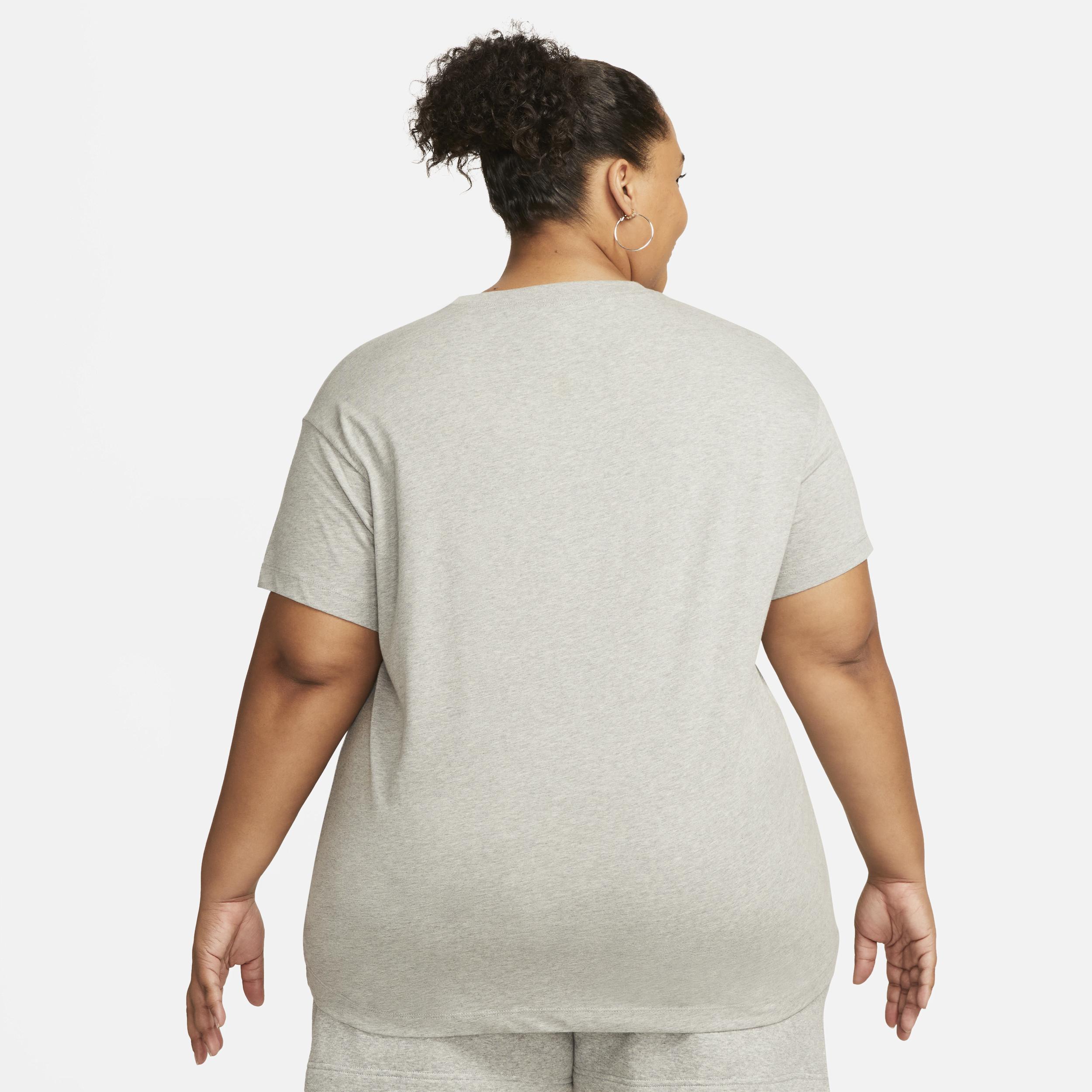 Nike Sportswear Essential Women's T-Shirt (Plus Size) Product Image