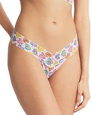 Signature Lace Low Rise Printed Thong Product Image