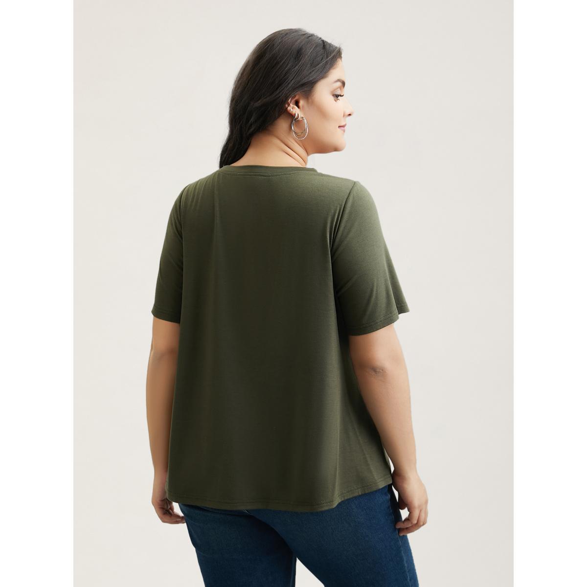 Plus Size Vacation Print Round Neck T-Shirt ArmyGreen Women Casual Non Tropical Round Neck Everyday T-shirts BloomChic 26/4X Product Image