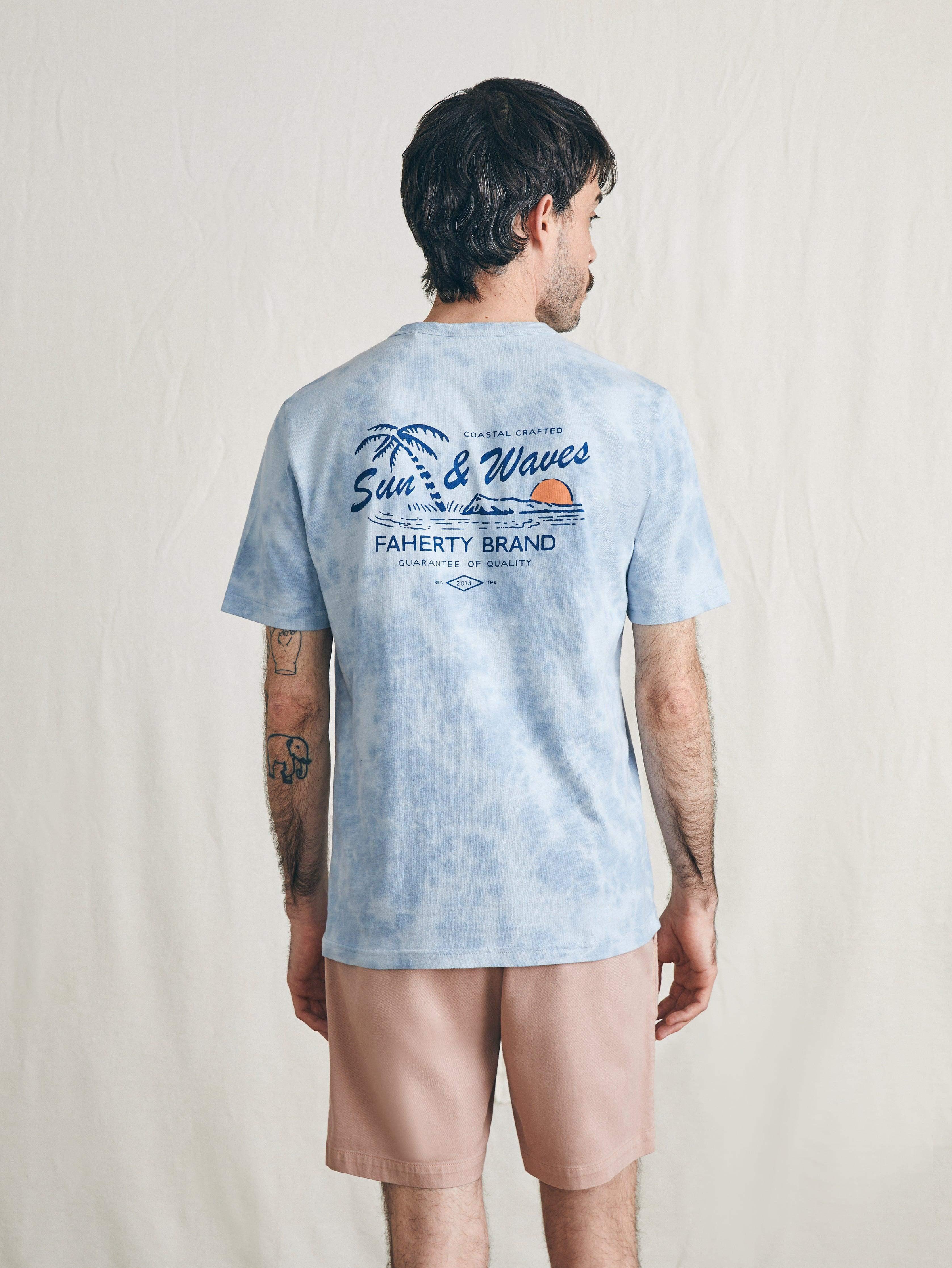 Sunwashed Graphic Tee - Blue Waves Wash Male Product Image