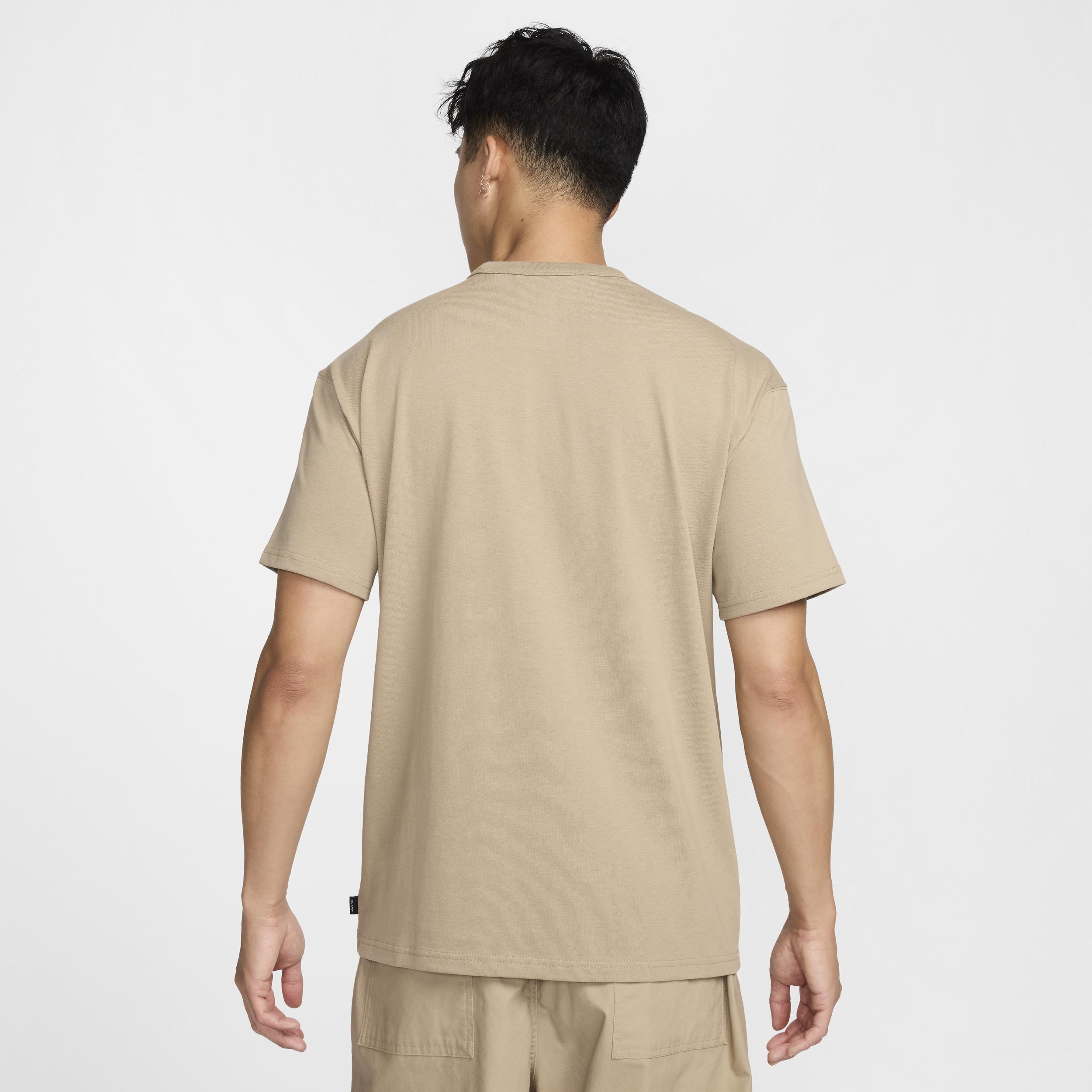 Men's Nike Sportswear Premium Essentials Pocket T-Shirt Product Image