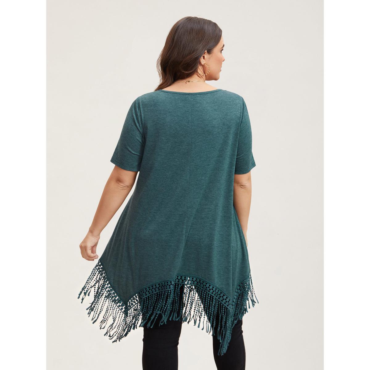 Plus Size Hi-Low Tassel Hem Stretchy Plain T-Shirt DarkGreen Women Elegant Tassels Round Neck Loose Everyday T-shirts BloomChic 14-16/1X Product Image