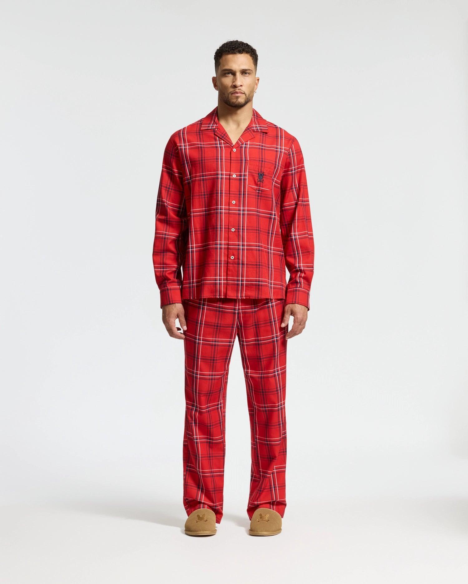 MENS ALL OVER PRINT FLANNEL PAJAMA SET - B6X343E200 Product Image