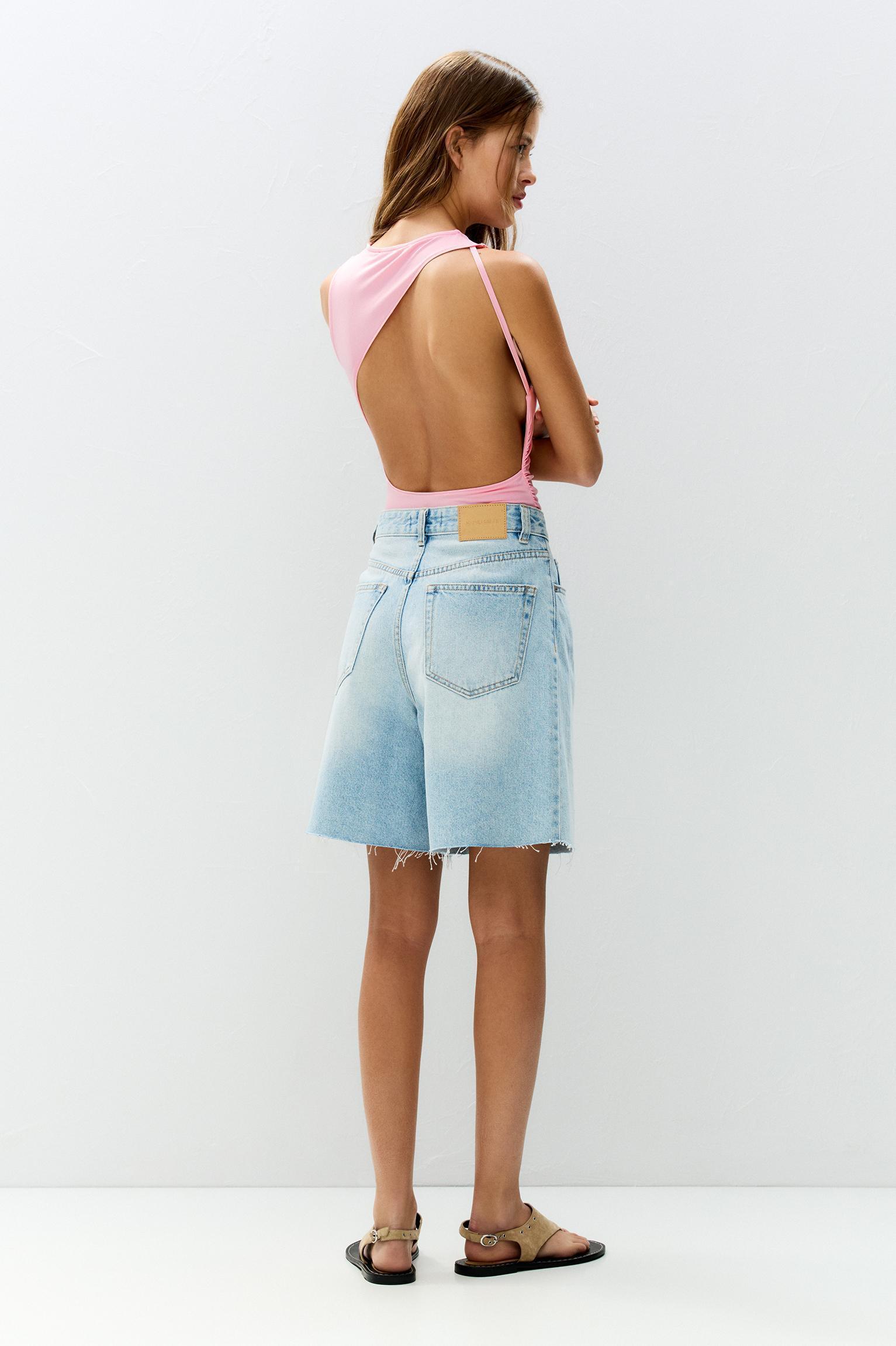 Polyamide bodysuit with an asymmetric back Product Image