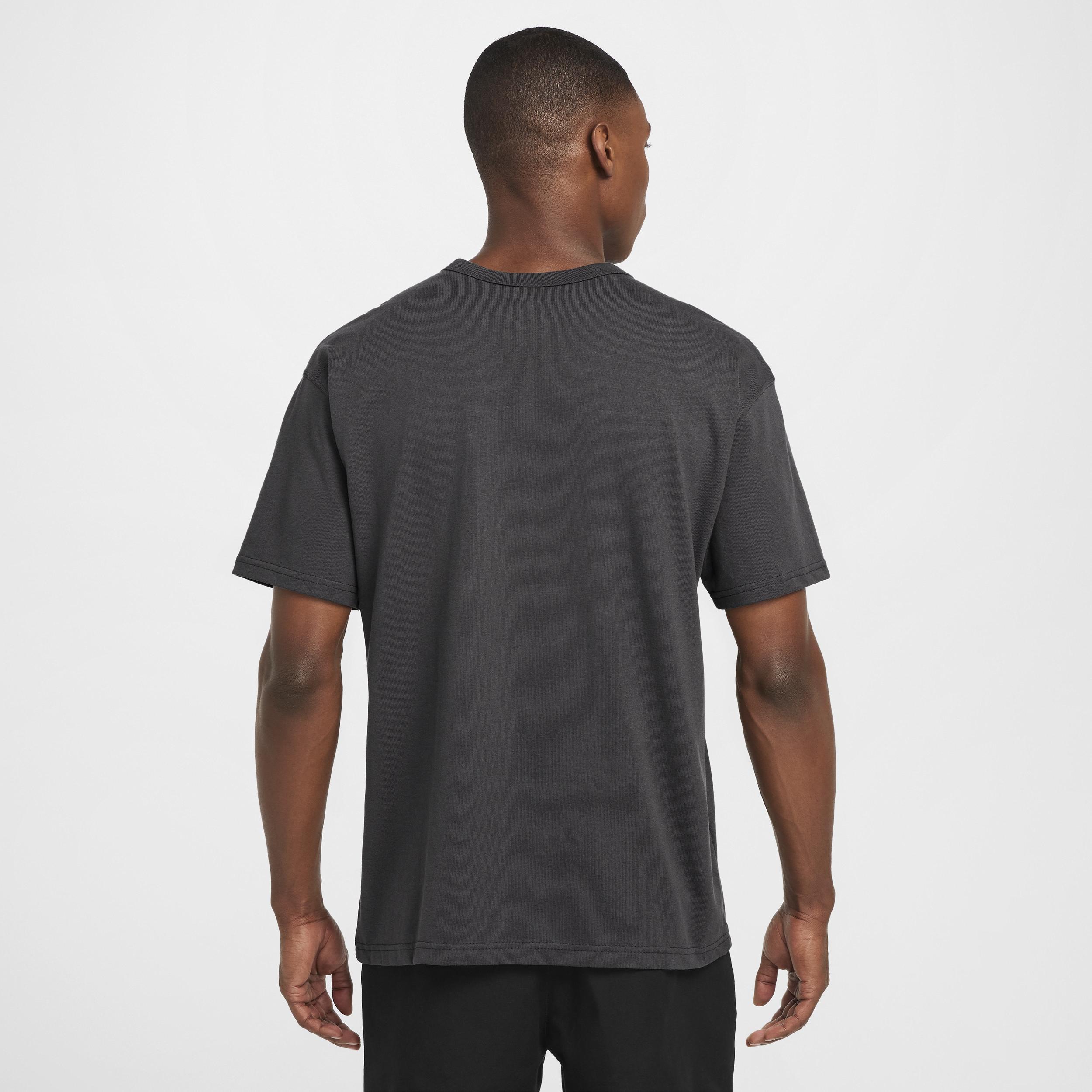 Mens Nike Sportswear Max90 T-Shirt | FZ7975-060 Product Image
