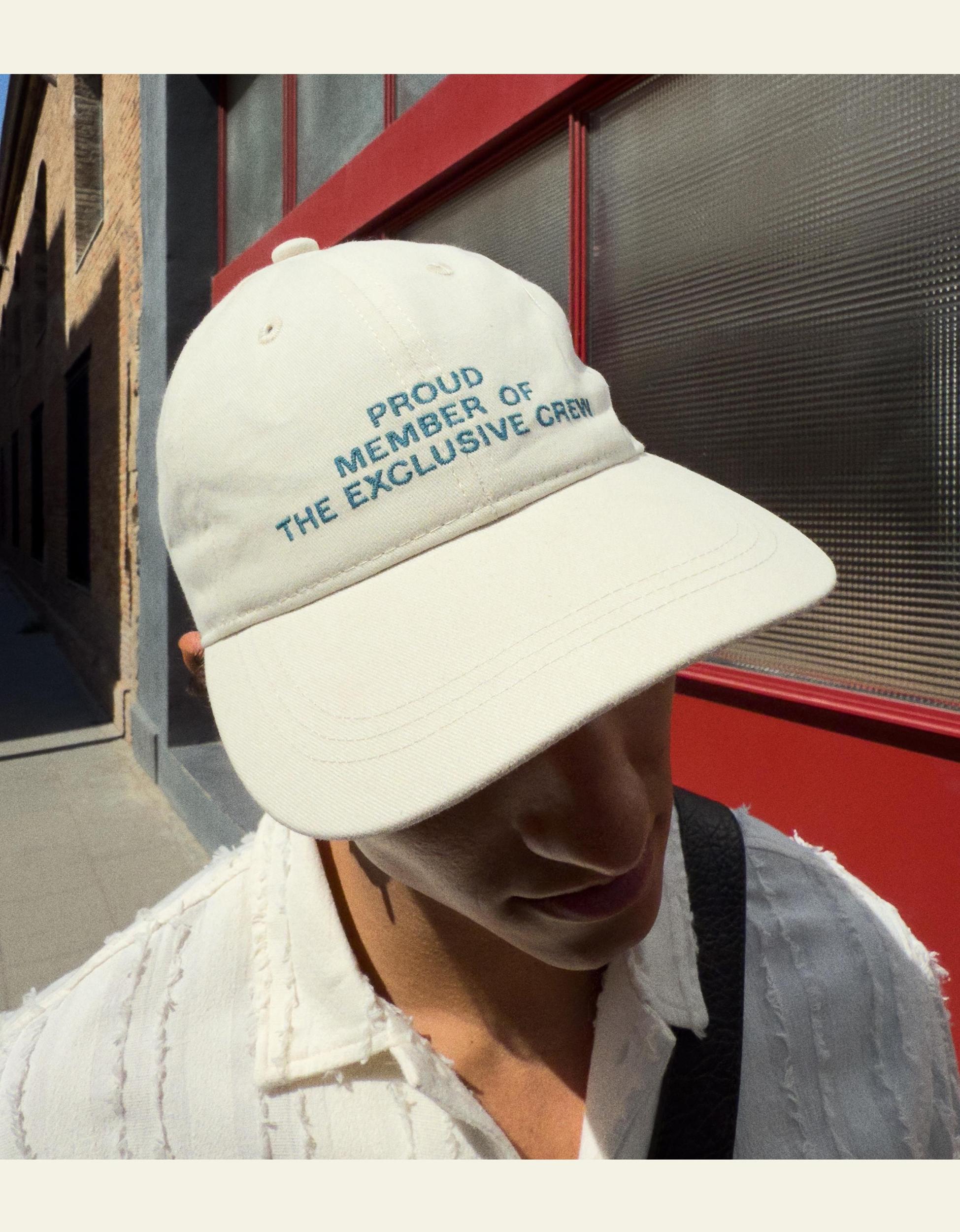 Embroidered cap Product Image