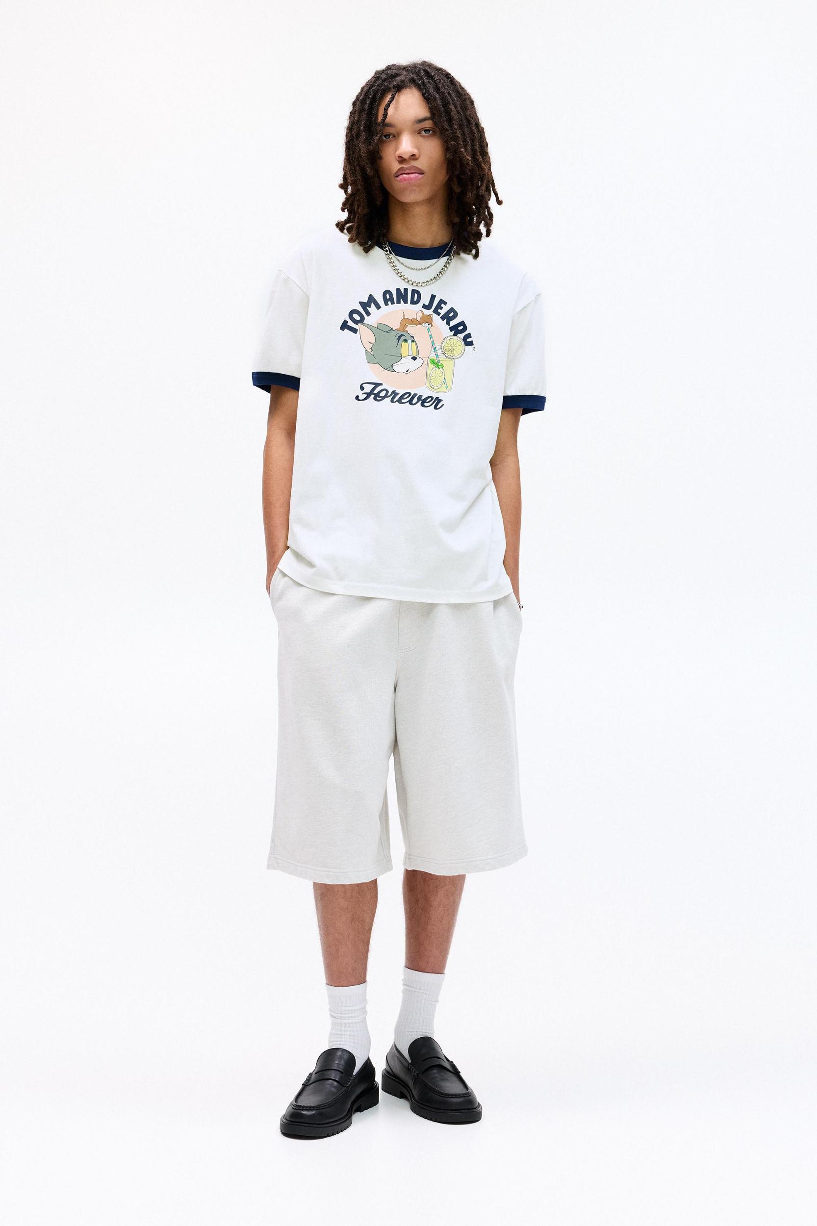 Tom & Jerry T-shirt Product Image