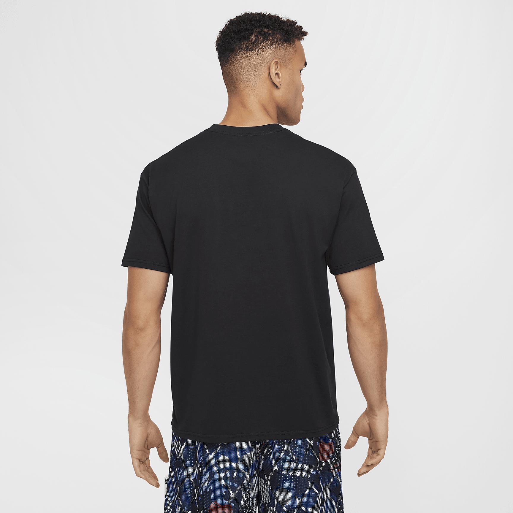 Nike Men's Max90 Basketball T-Shirt Product Image