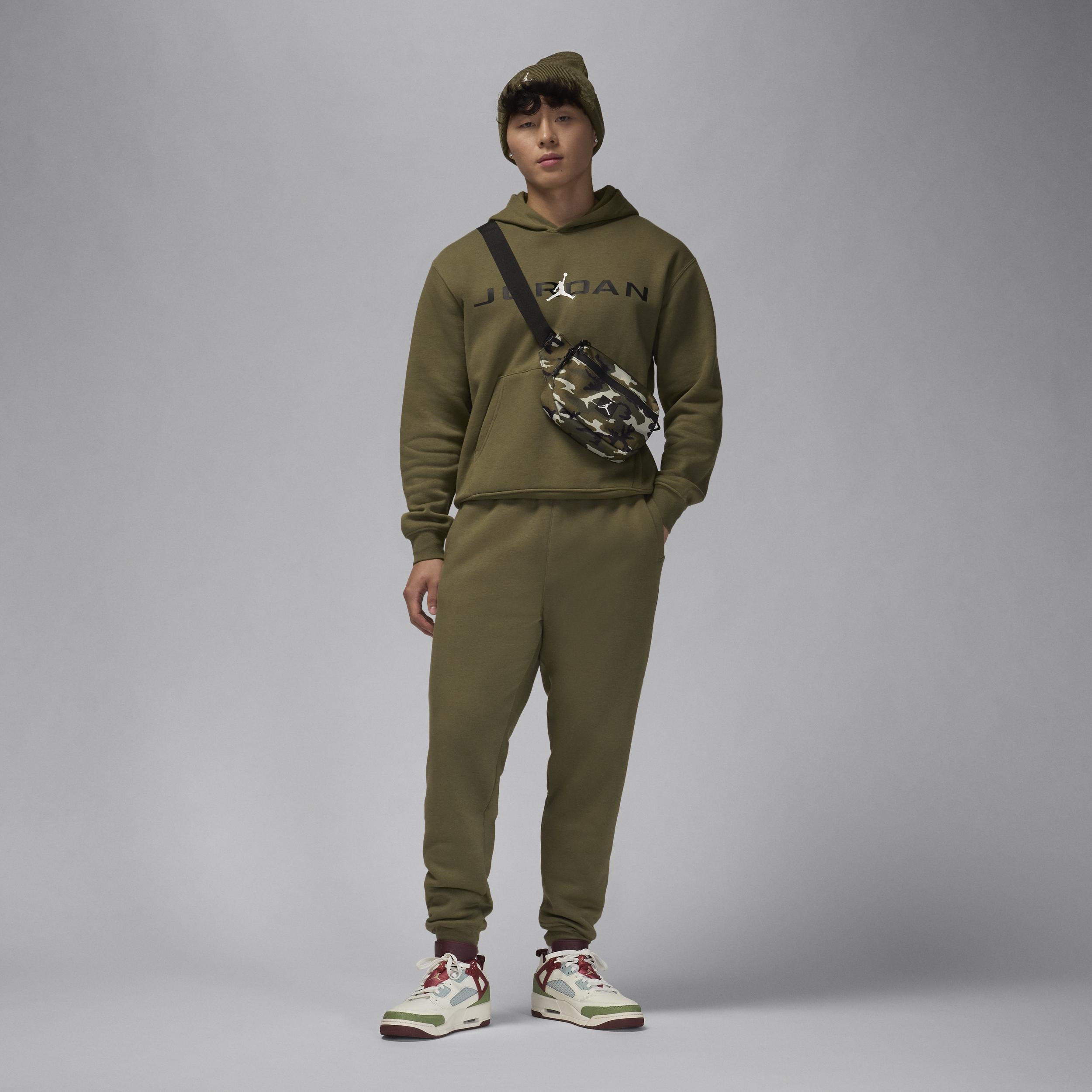 Men's Jordan Essentials Fleece Hoodie Product Image