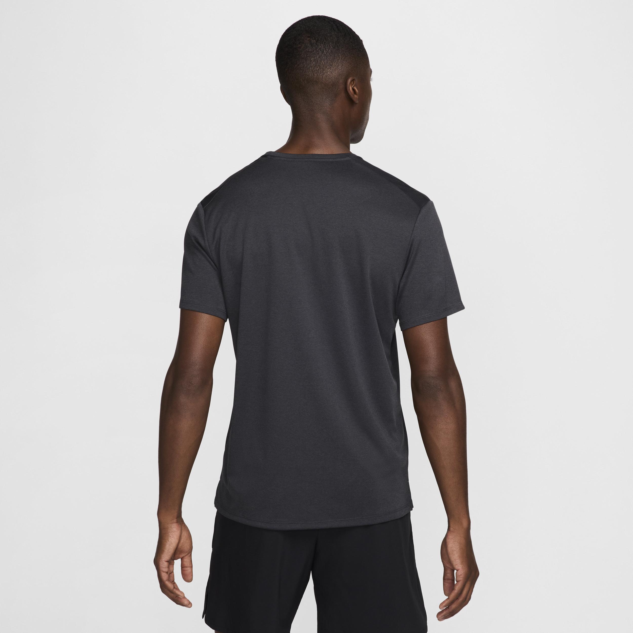 Nike Men's Miler Dri-FIT Short-Sleeve Running Top Product Image