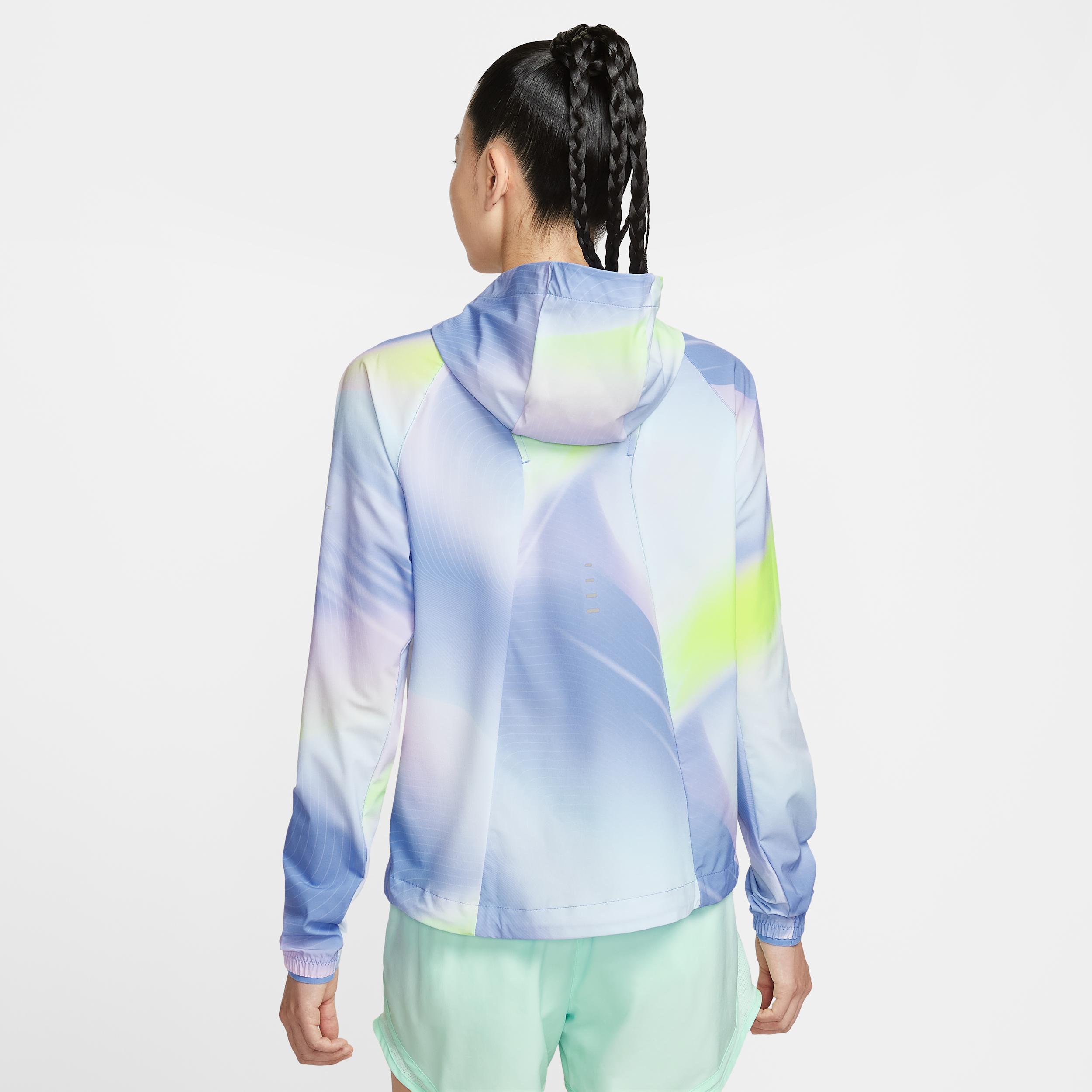 Nike Swift Women's Repel Running Jacket Product Image