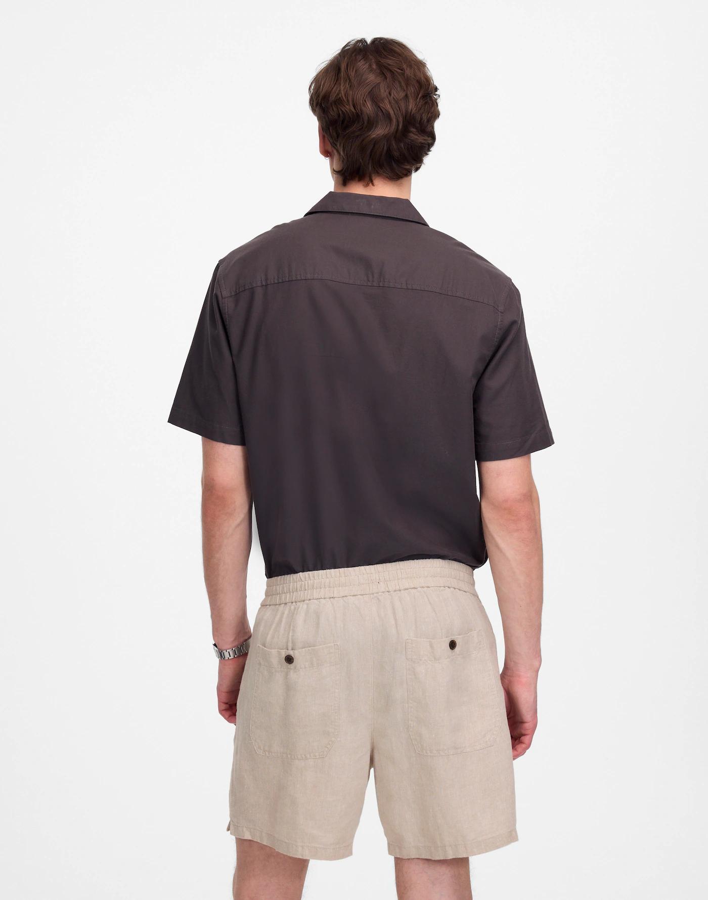 Everywear Short in Linen Product Image
