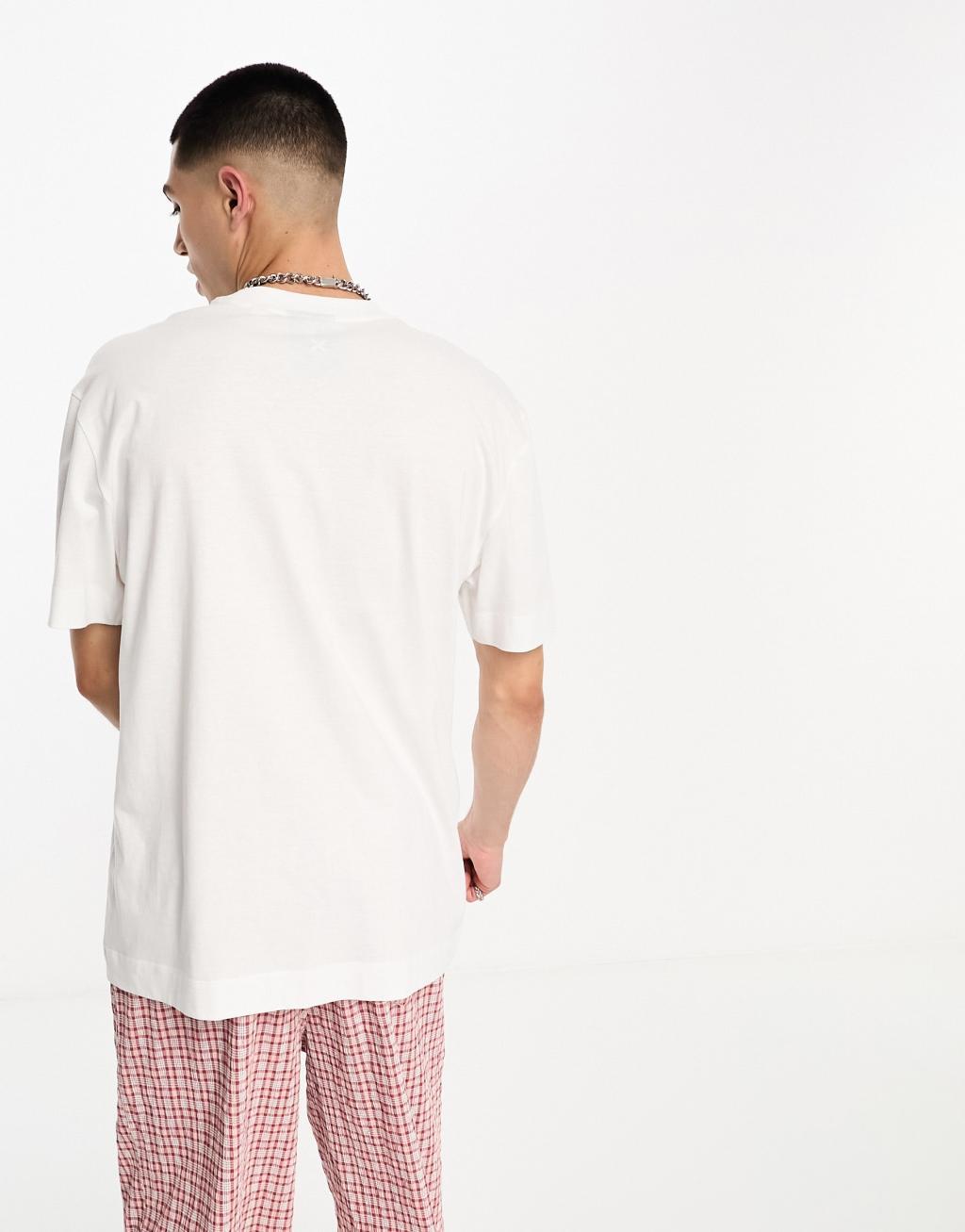 COLLUSION t-shirt in white  Product Image