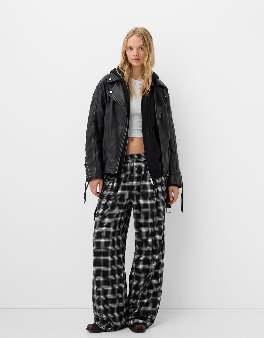 Straight fit plaid pants Product Image