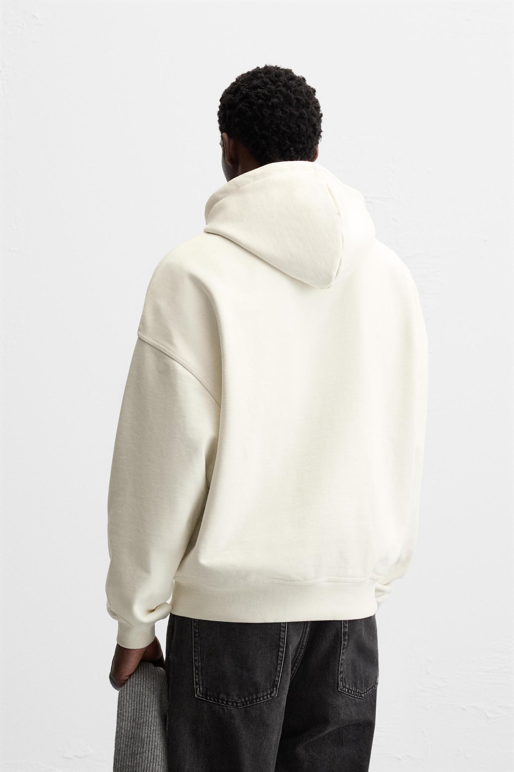 HEAVYWEIGHT HOODIE Product Image