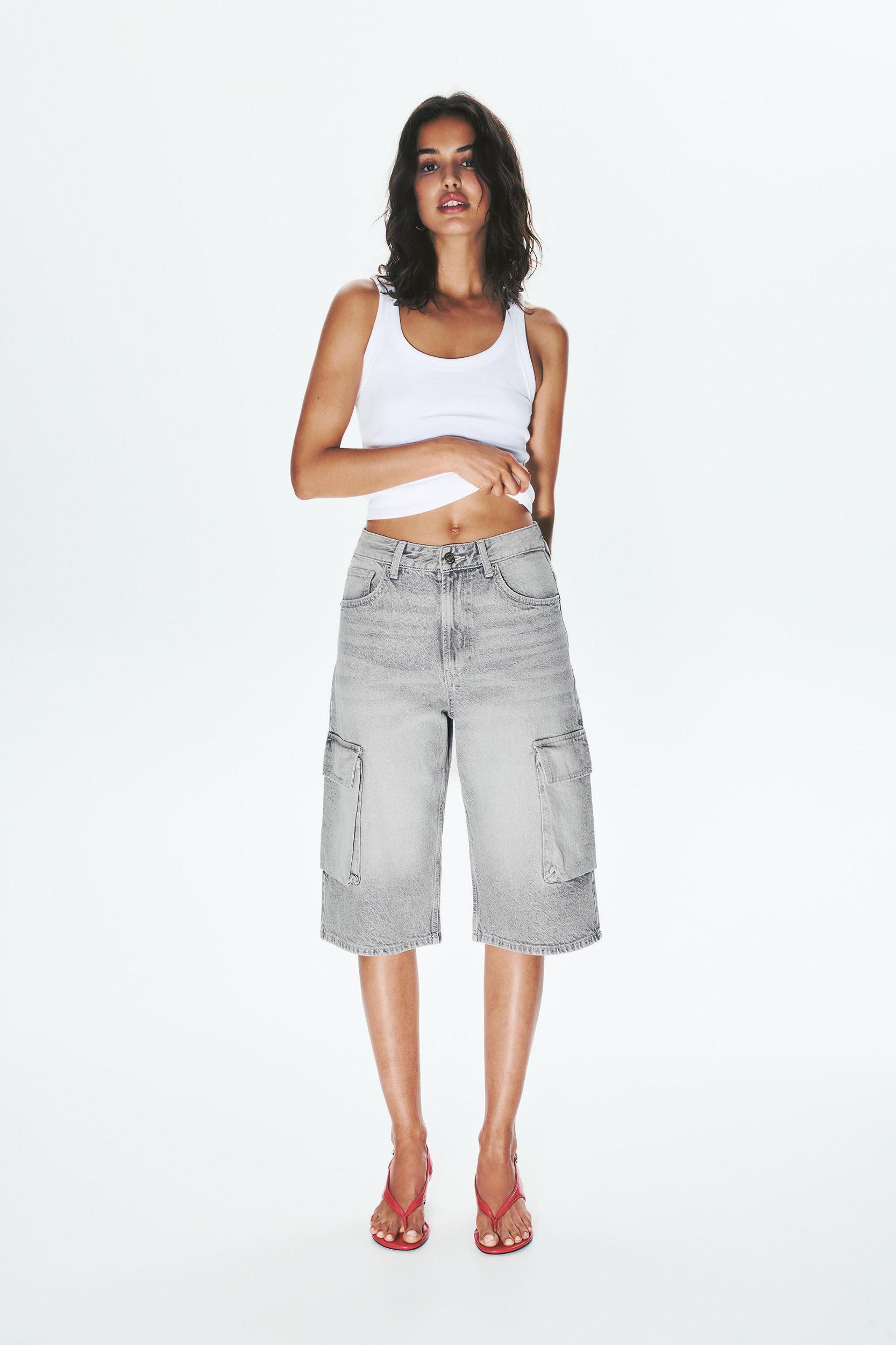 Denim cargo Bermuda shorts Product Image