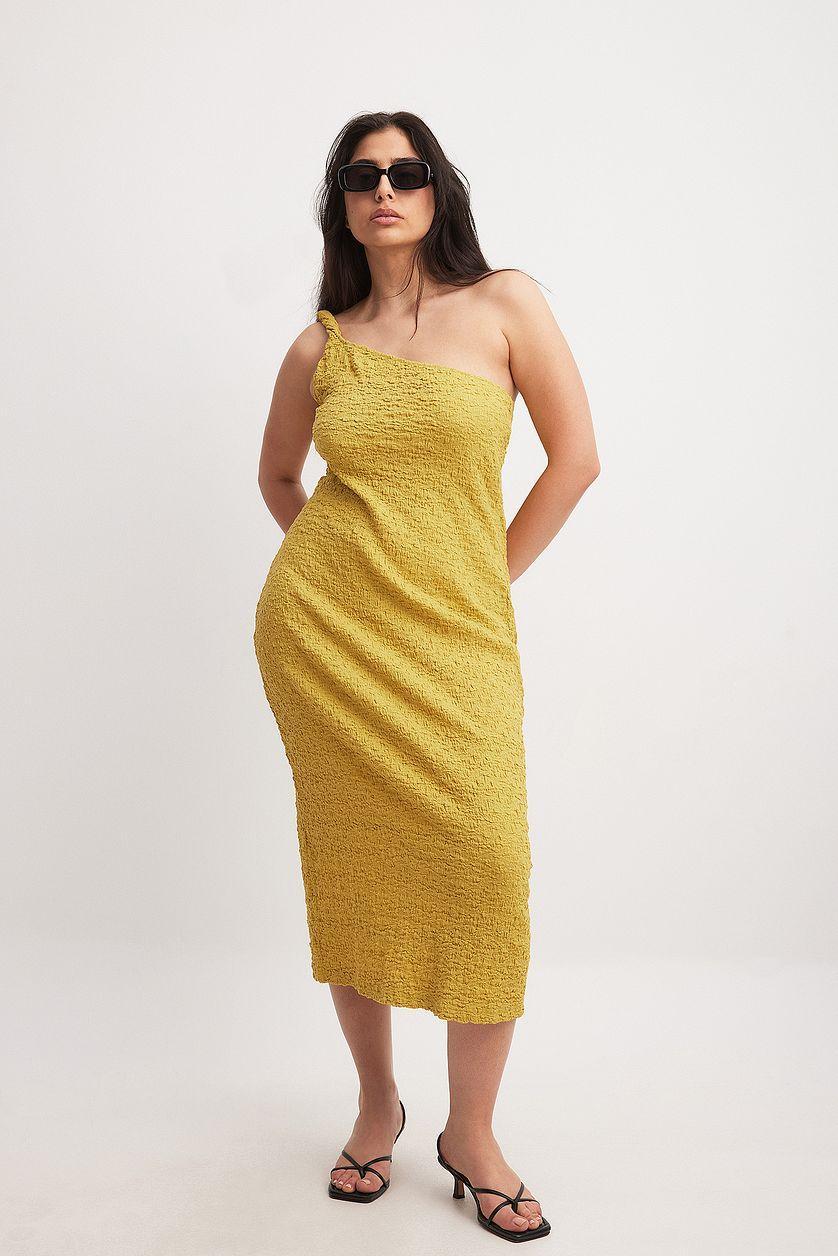 Twist Structured Midi Dress Product Image