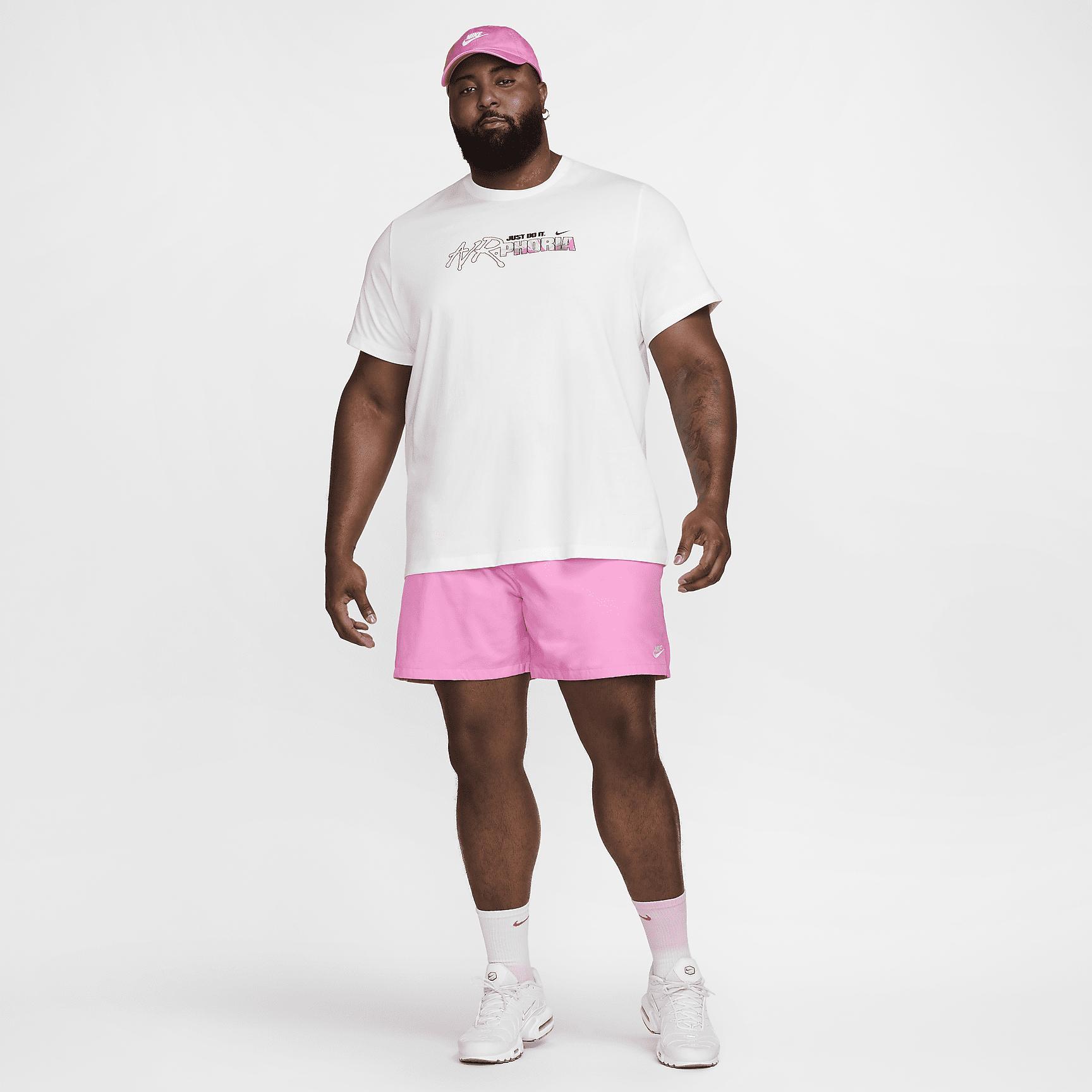 Nike Sportswear Men's T-Shirt Product Image