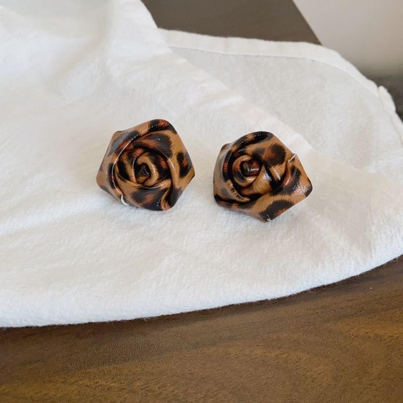 Leopard Rose Stud Earring Product Image