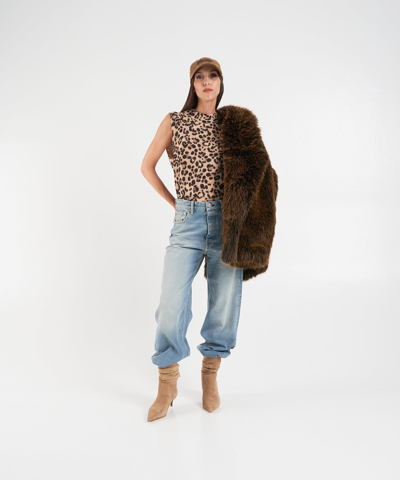 Pullover with Animal Print Product Image