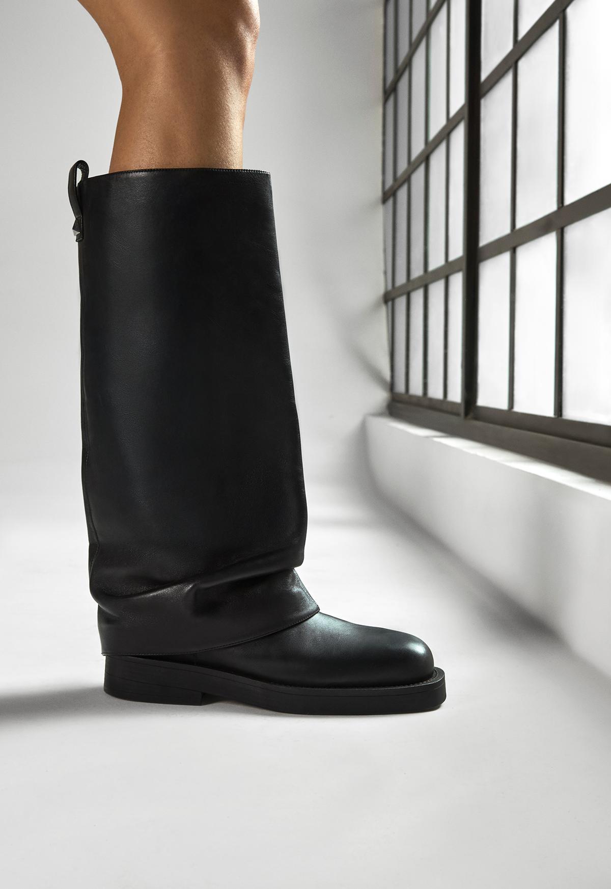 Keira Up Cloak Boot Female Product Image