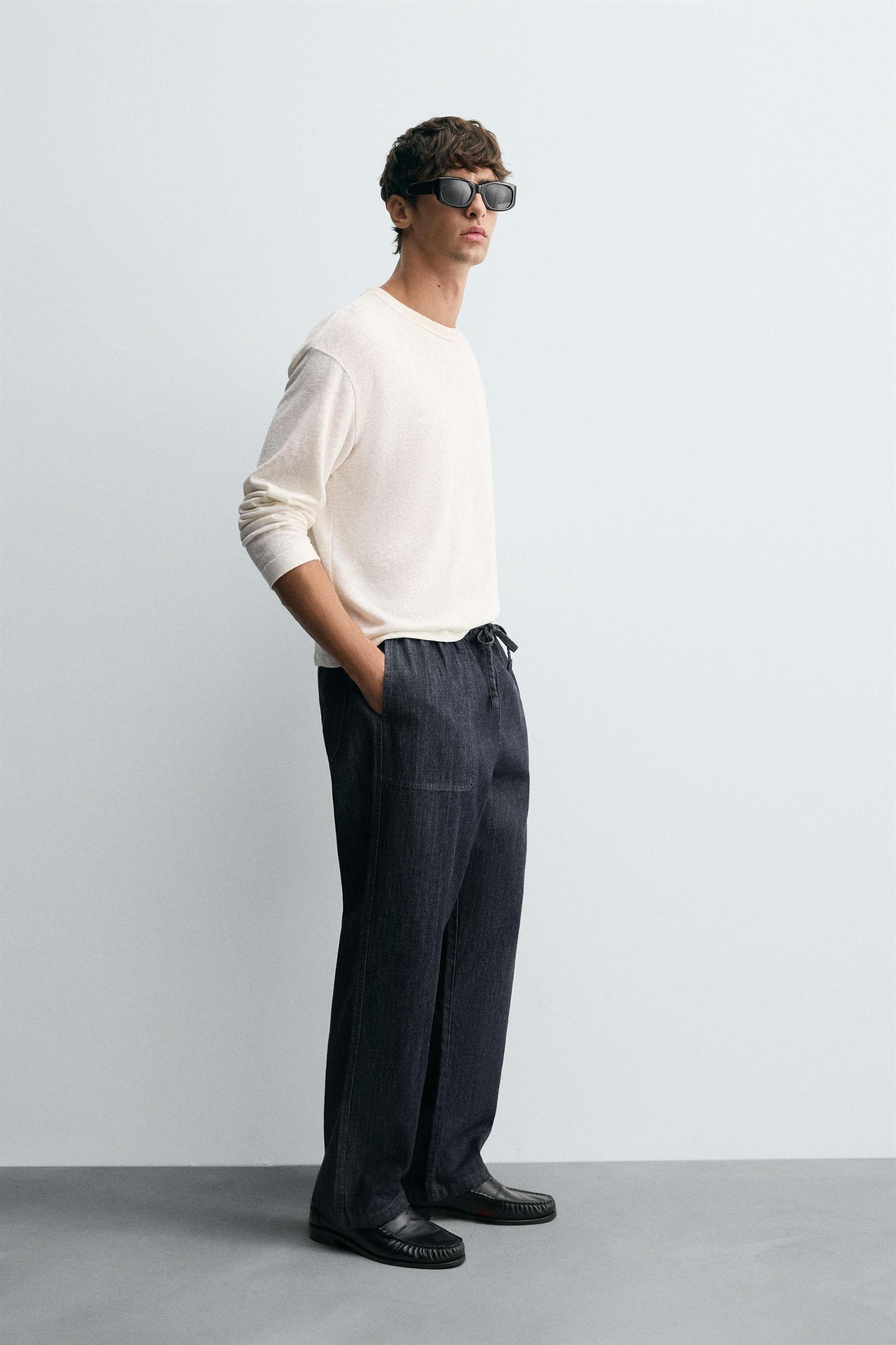 RELAXED FIT JOGGER JEANS Product Image