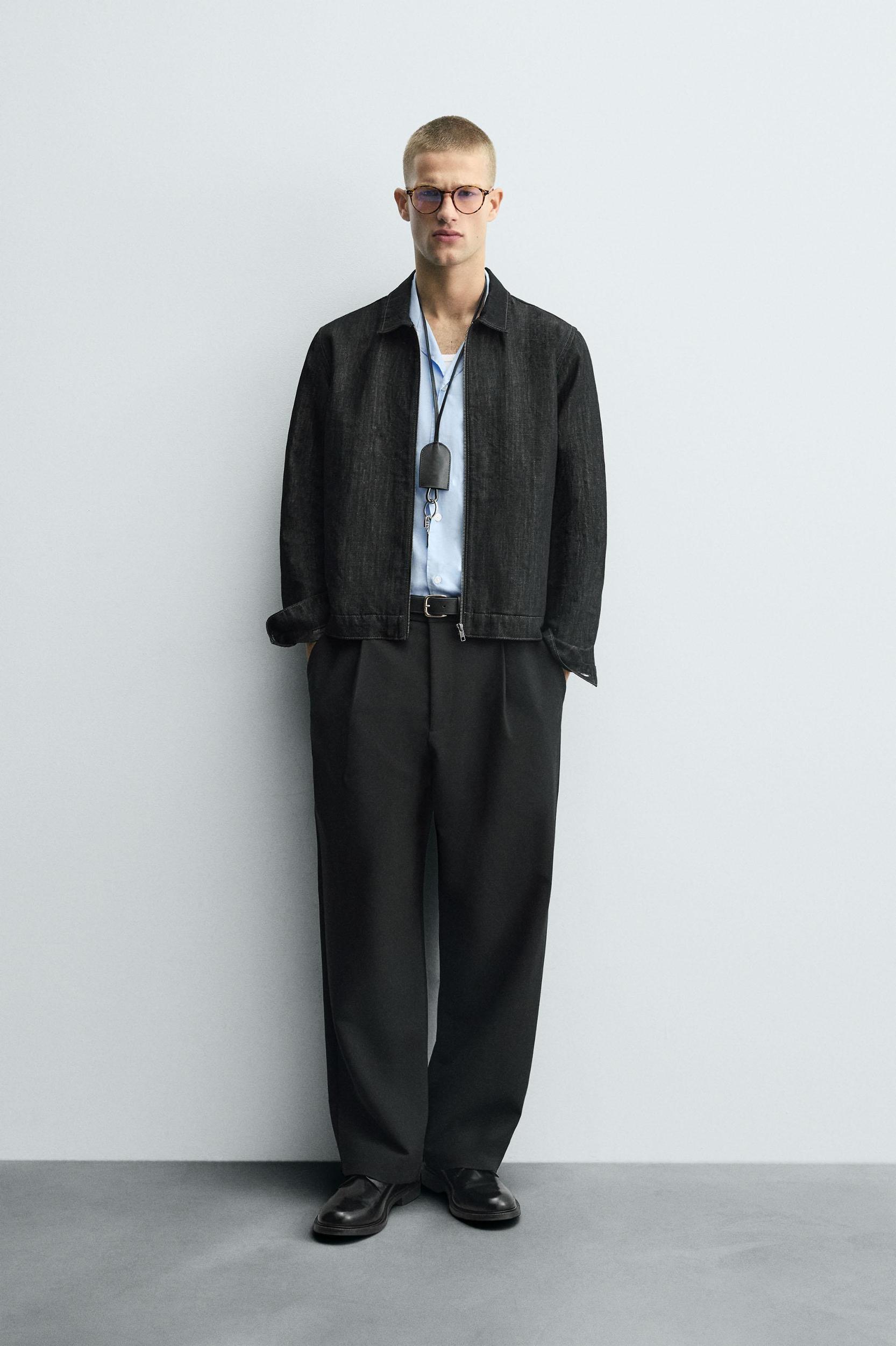 RELAXED FIT PLEATED PANTS Product Image