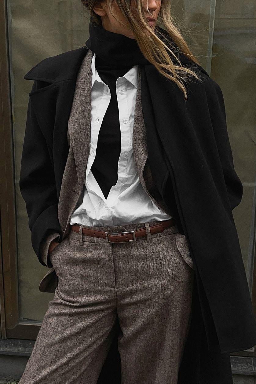 Slim Buckle Belt Product Image