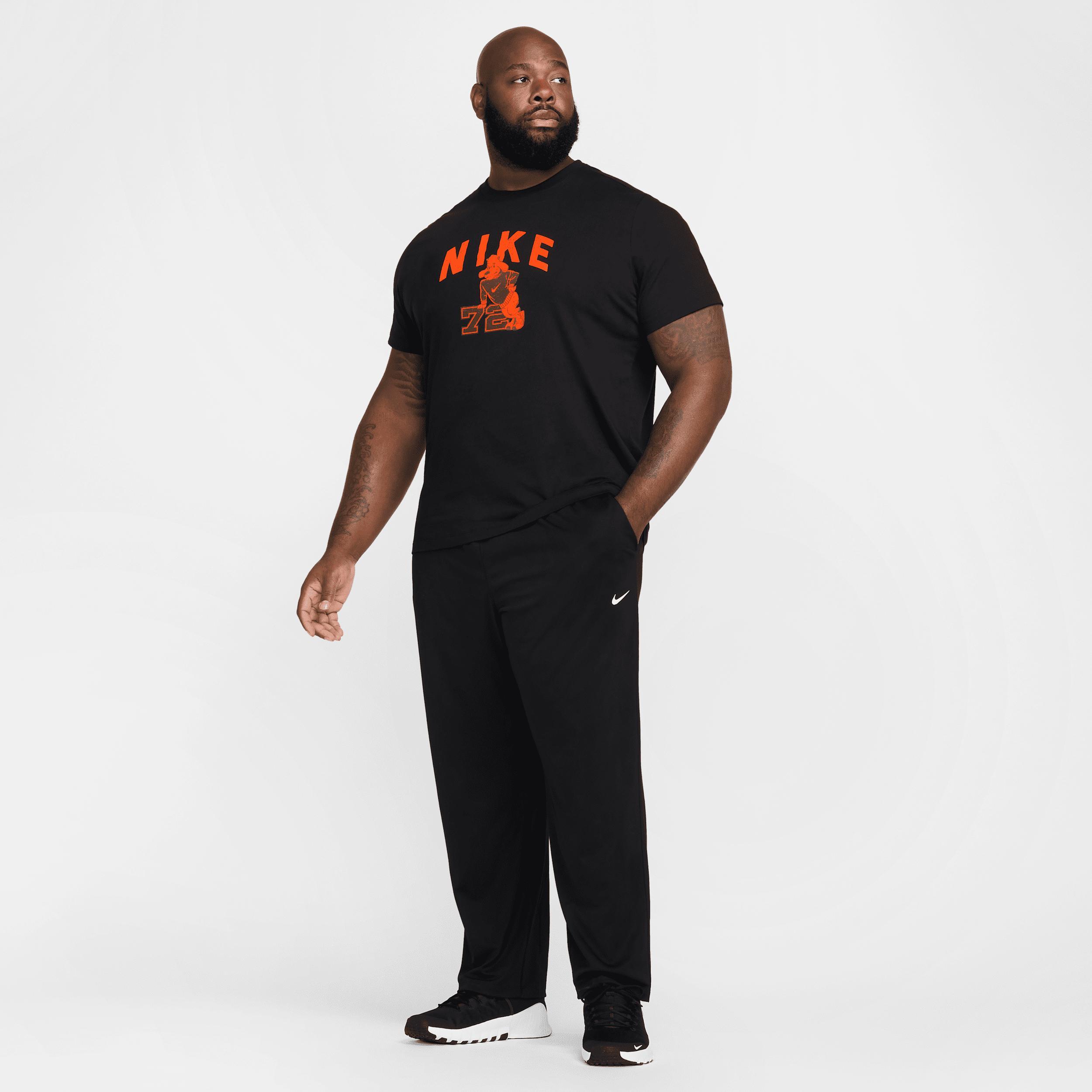 Nike Men's Fitness T-Shirt Product Image