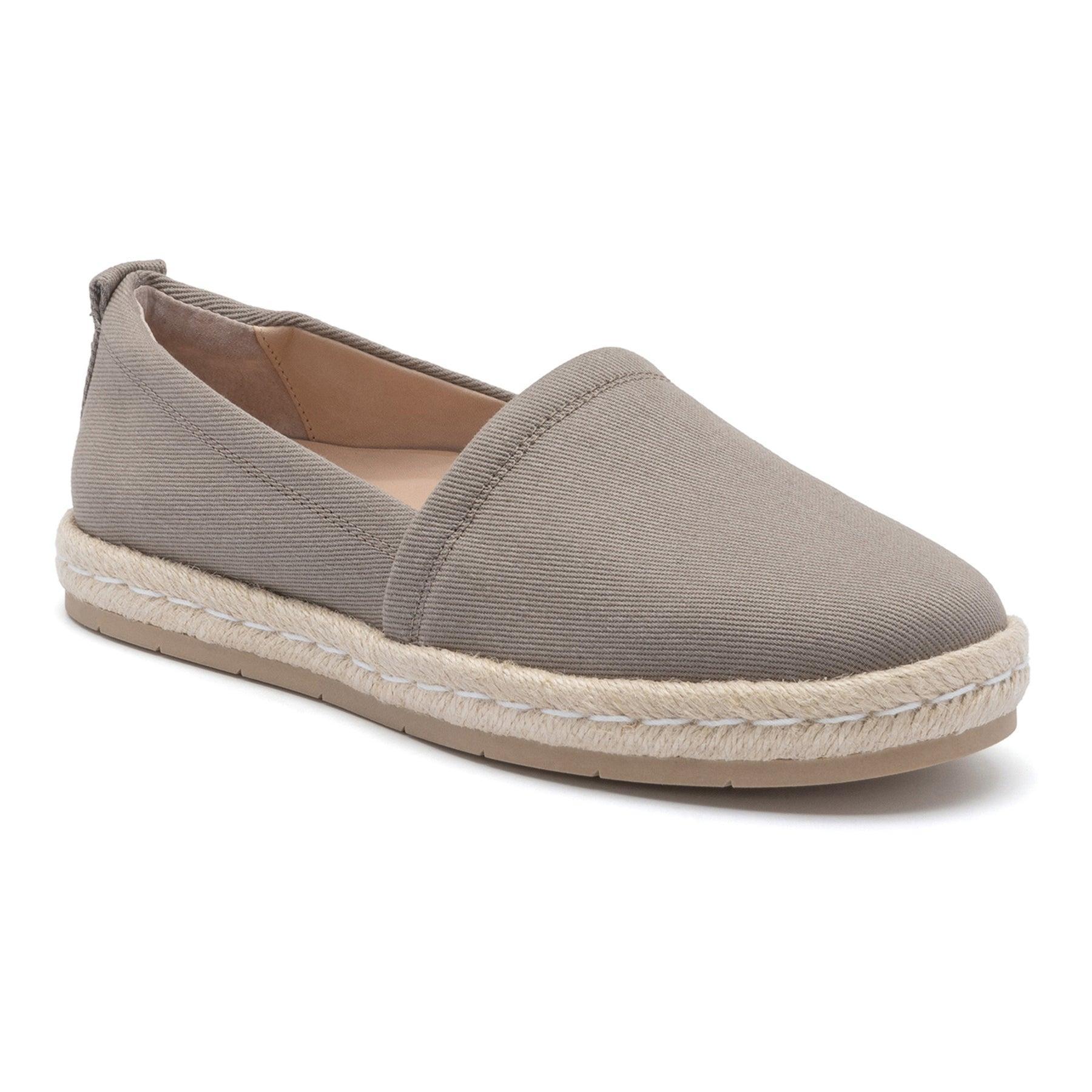 Isle Slip On Female Product Image