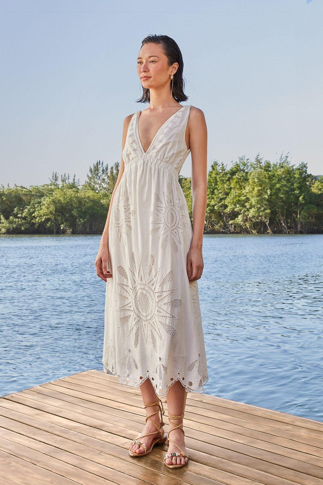 Off-White Maxi Richelieu Lenzing Ecovero Euroflax Maxi Dress, OFF-WHITE / XS Product Image