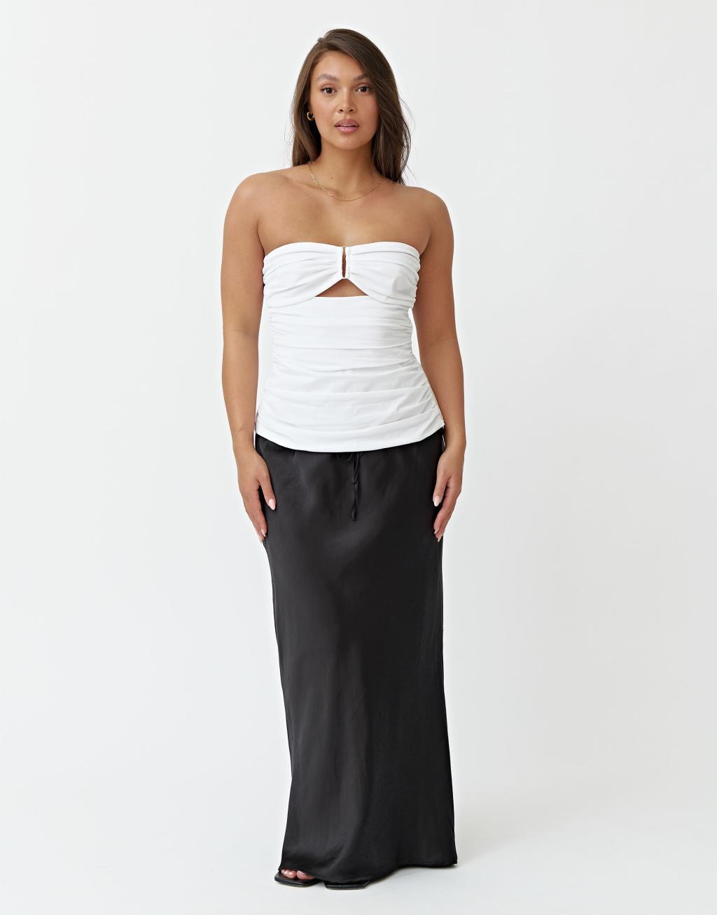 4th & Reckless bandeau cut out ring detail top in white Product Image