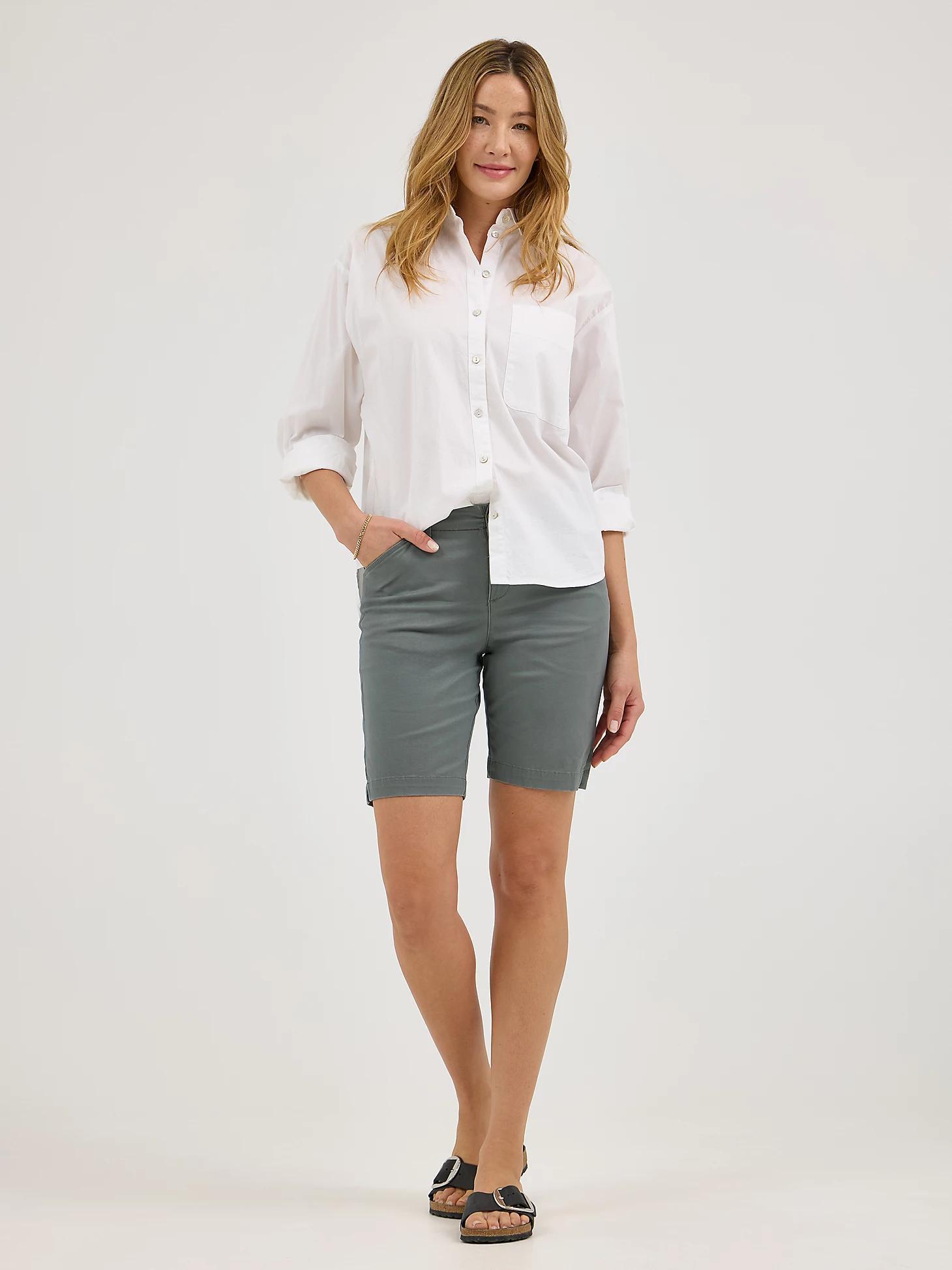 Women's Legendary Chino Bermuda | Women's Shorts | Lee® Product Image