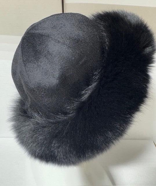 Cashmere Hat with Fox Cuff Product Image