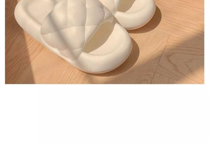 Plain Home Slipper Product Image