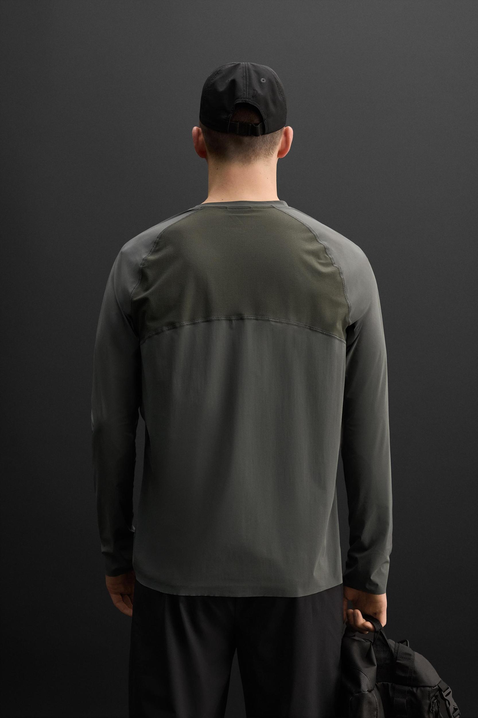 BASE LAYER COMPRESSION TOP Product Image